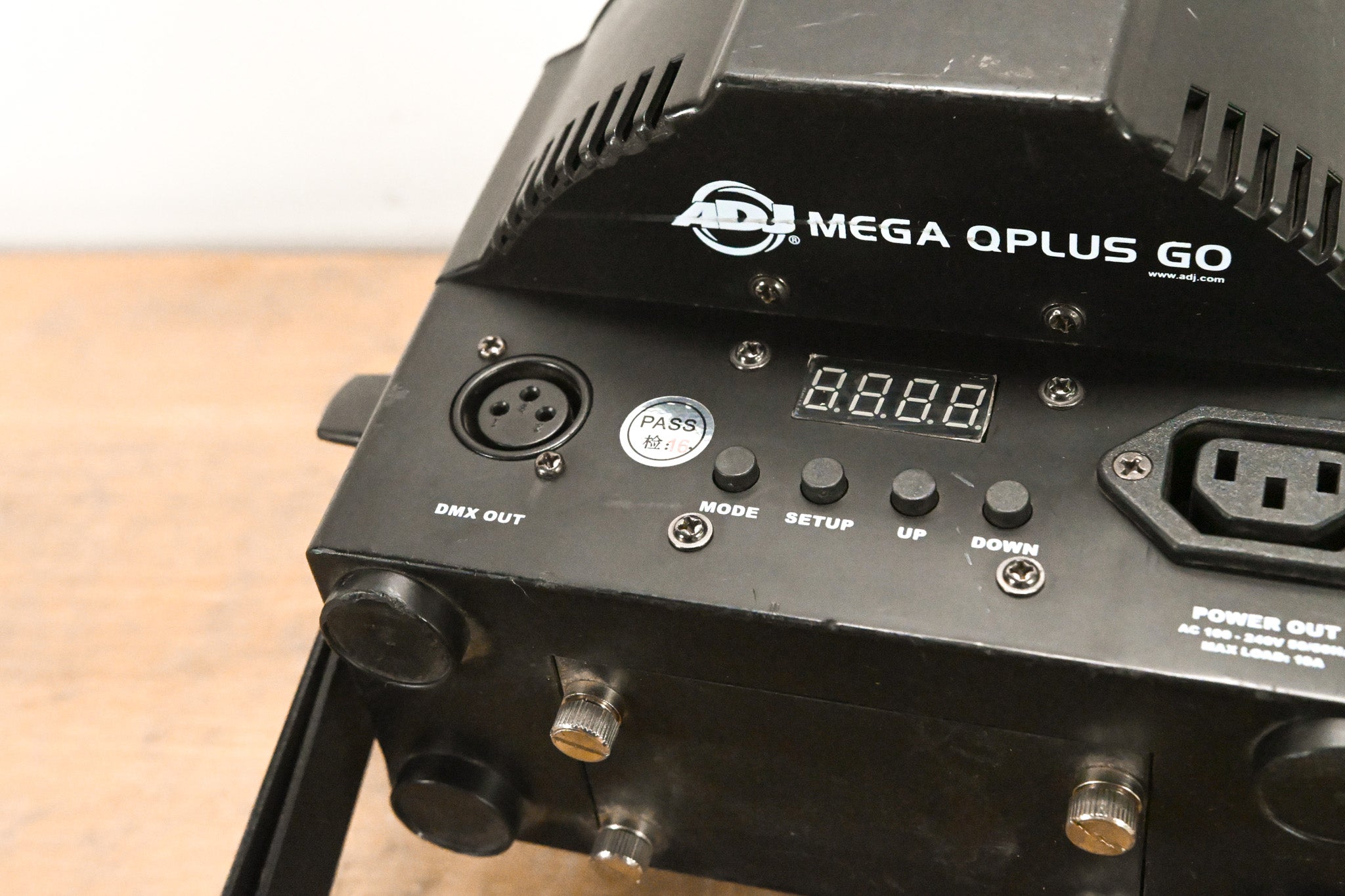 ADJ Mega QPlus Go Battery-Powered RGB+UV LED Par Light