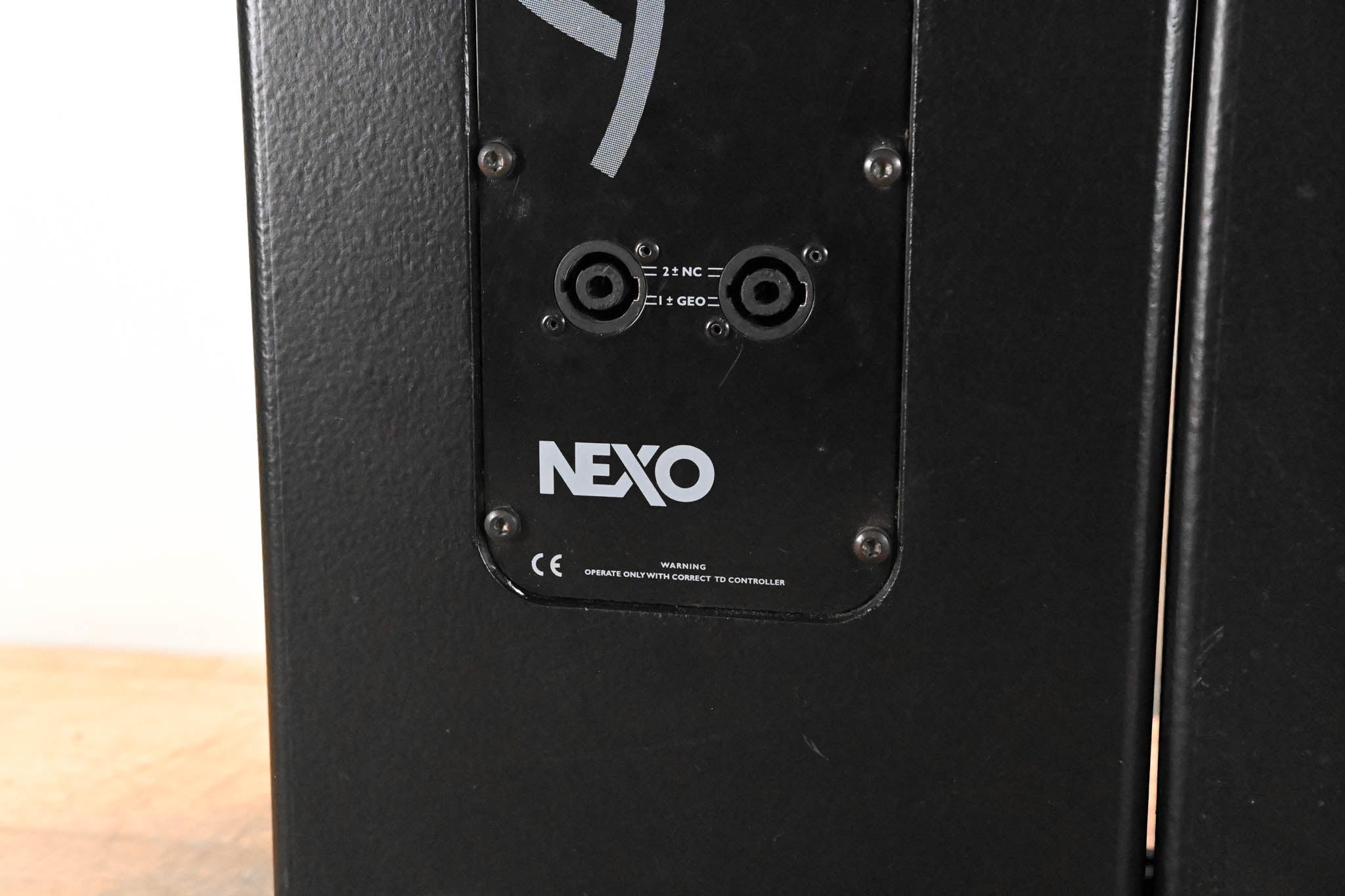 NEXO GEO S805 Compact High-Output Array Module (PAIR)