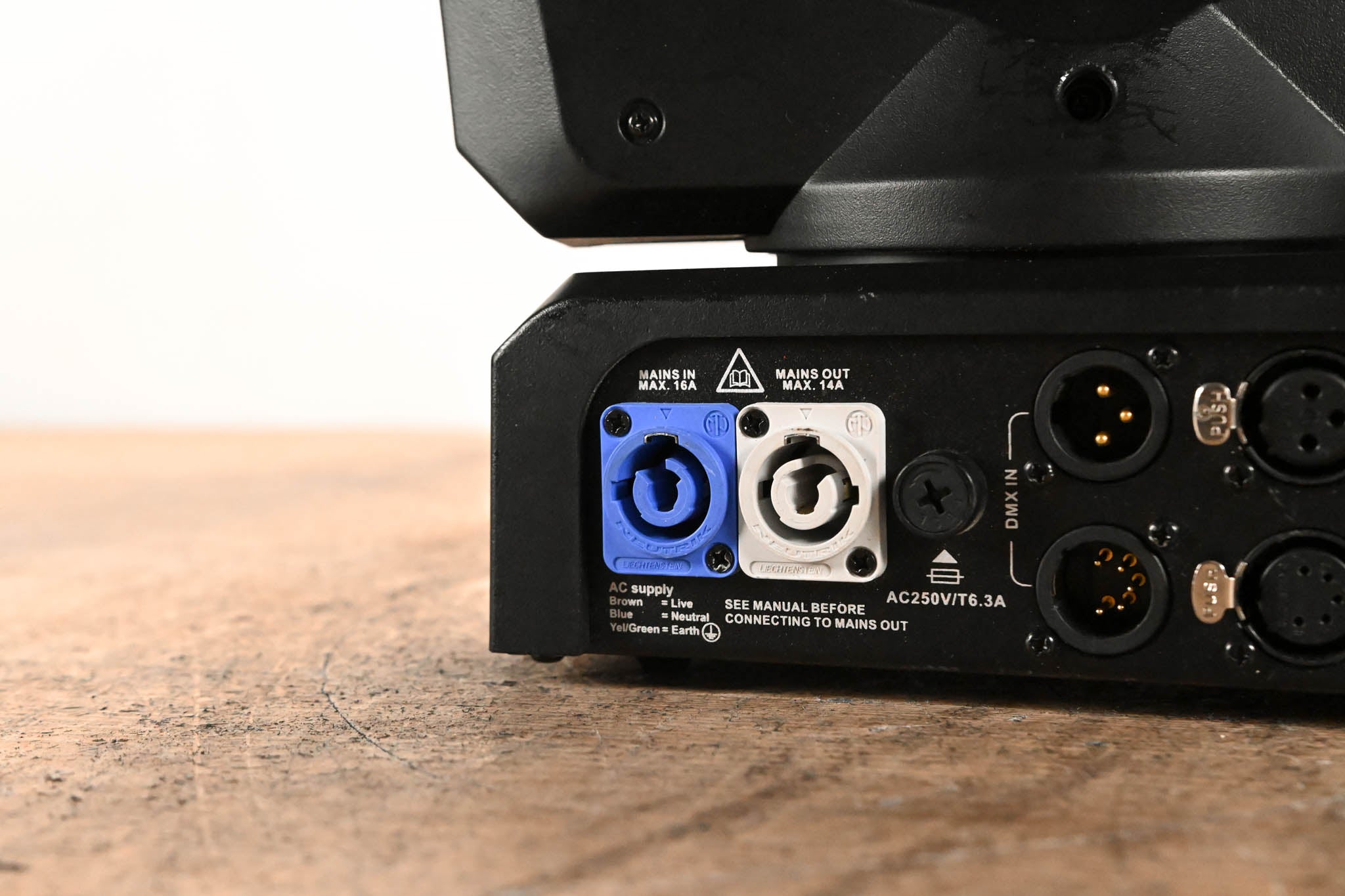 Martin Lighting RUSH MH 2 Wash LED Wash Moving Head Fixture