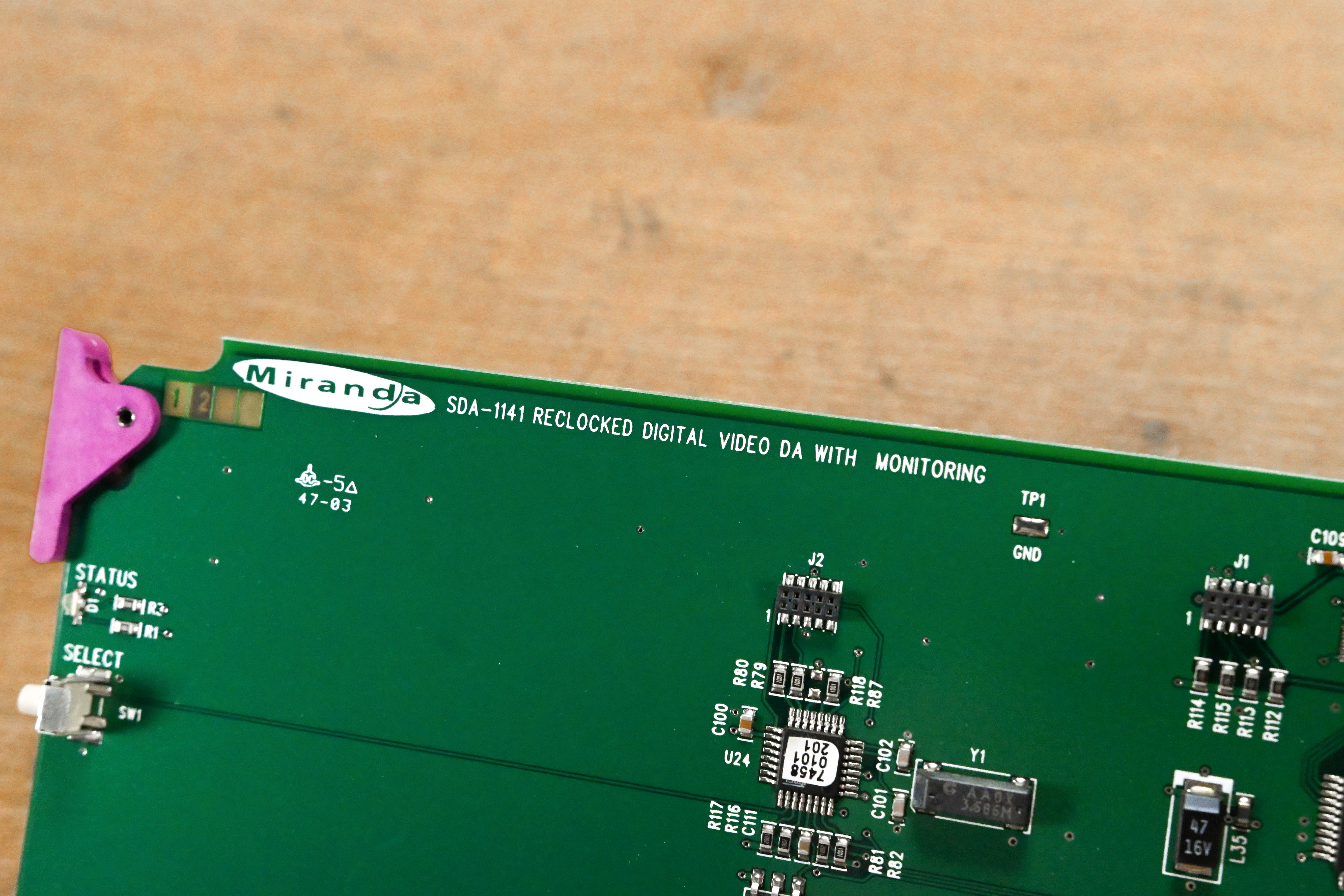 Miranda SDA-1141 Reclocked Digital Video DA with Monitoring Module