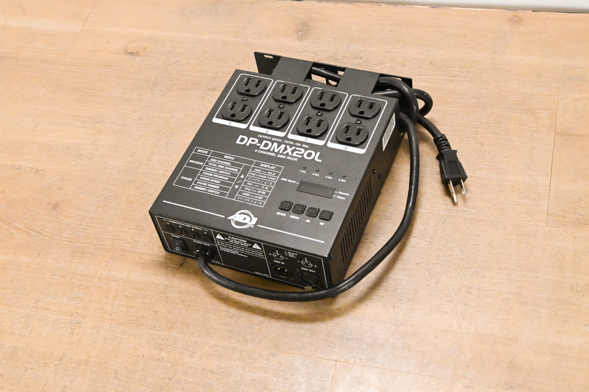 American DJ DP-DMX20L Four-Channel DMX Dimmer Pack