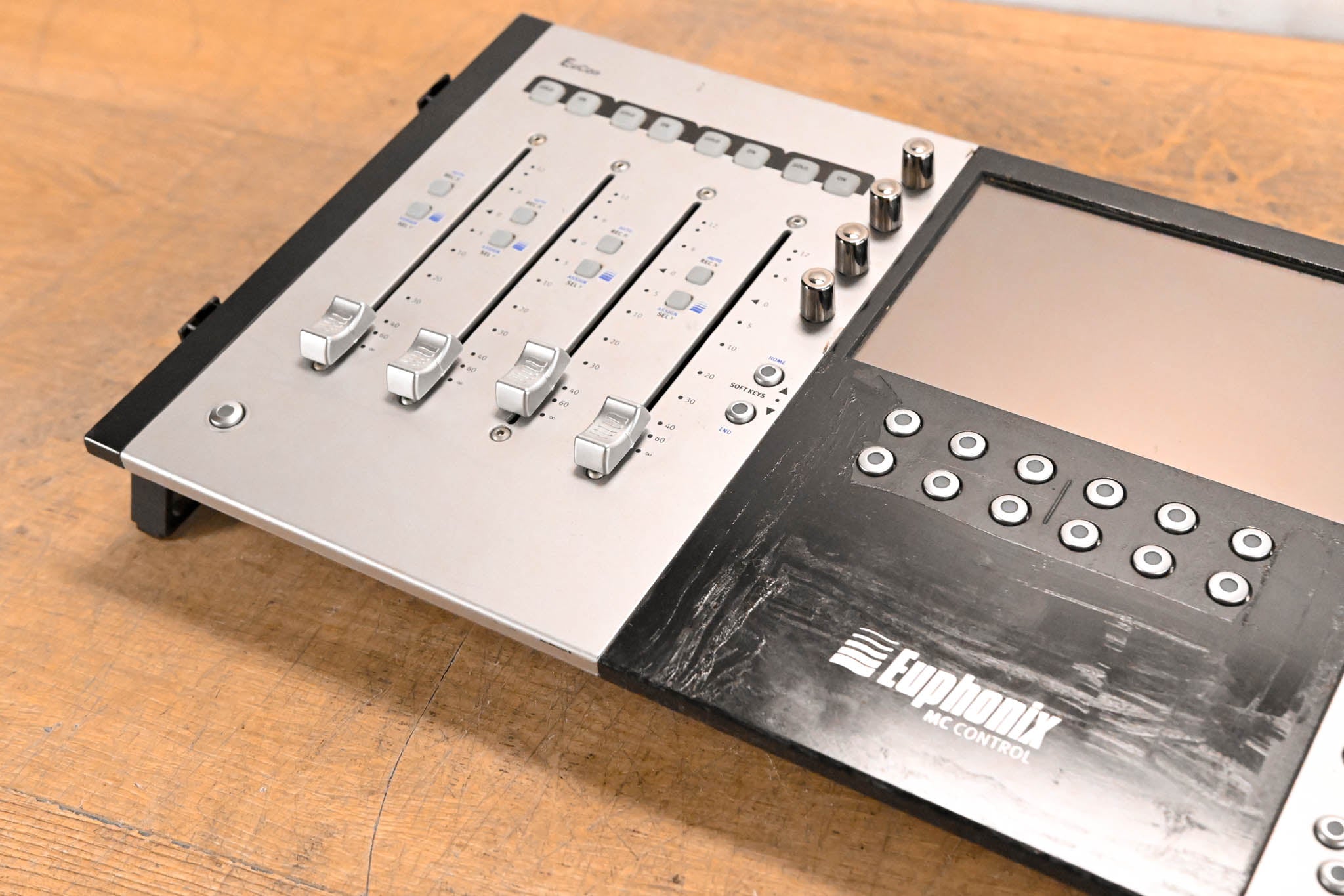 Euphonix MC Control 4-Fader Control Surface (NO POWER SUPPLY)