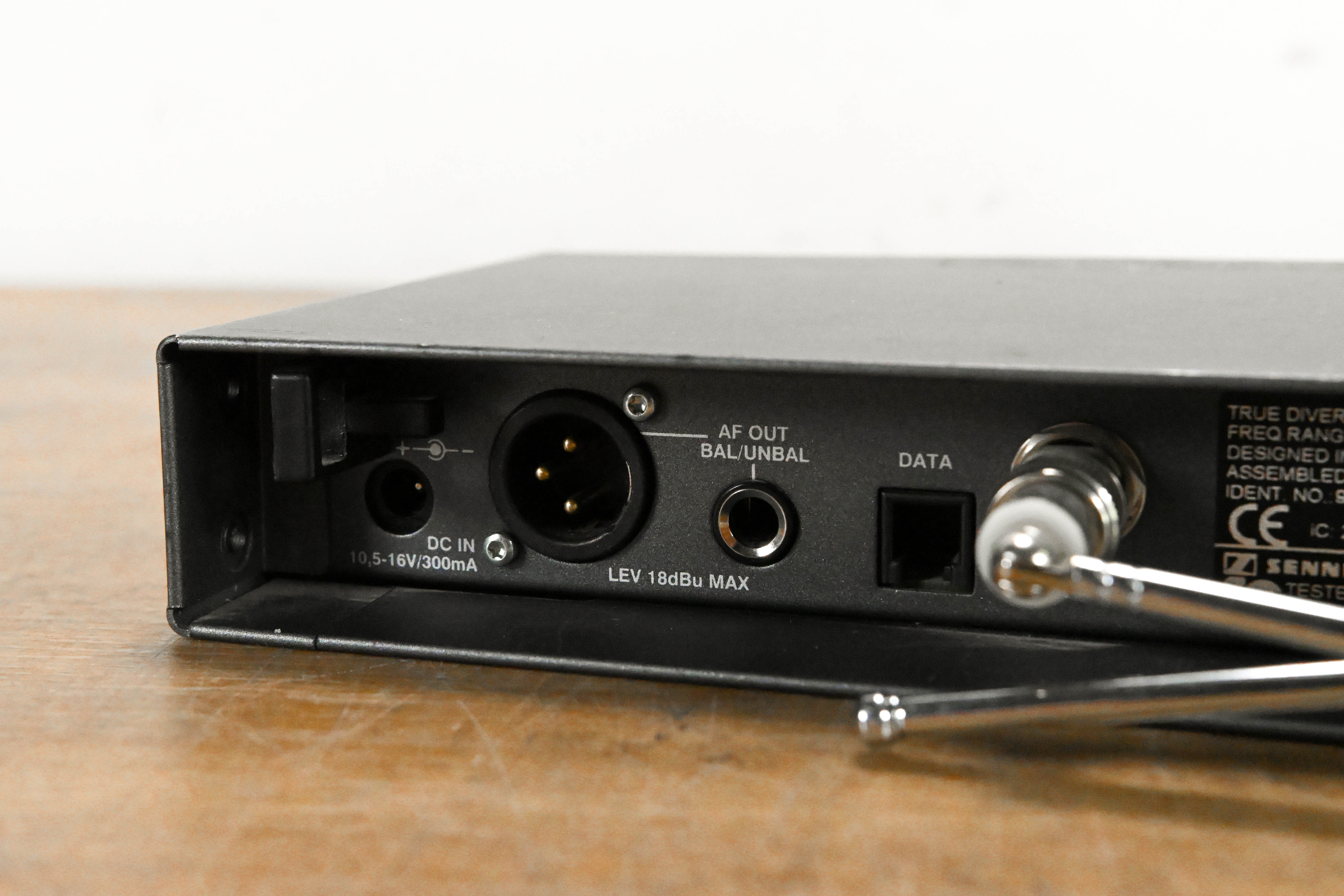 Sennheiser EM 100 G2 Wireless Receiver - 518-554 MHz (NO POWER SUPPLY)