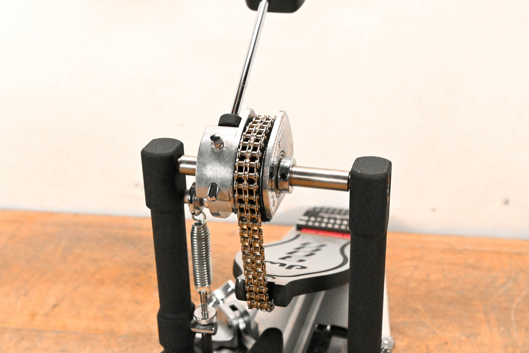 DW 9000 Series Single Bass Drum Pedal w/ Gig Bag
