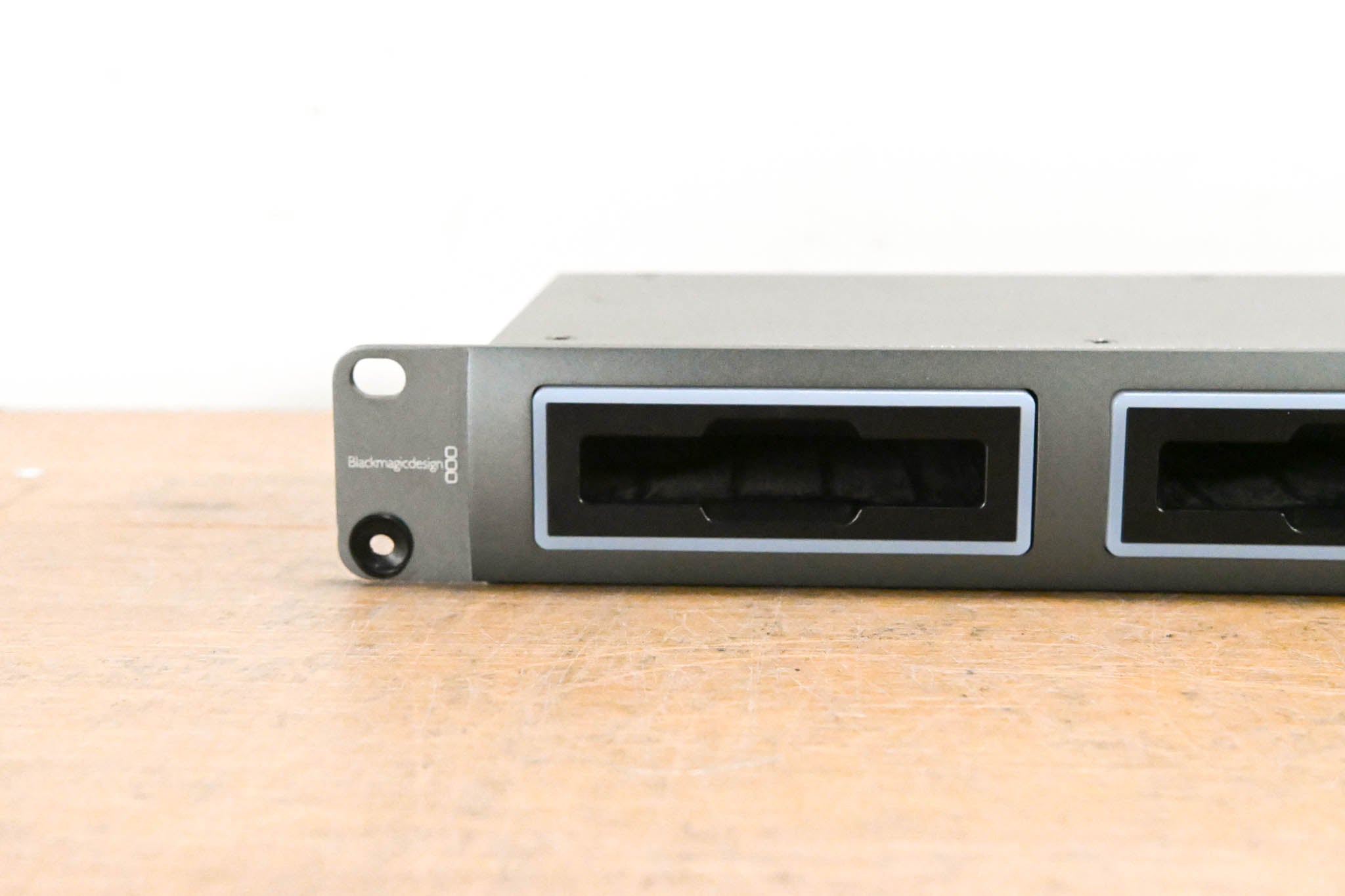 Blackmagic Design HyperDeck Studio 2