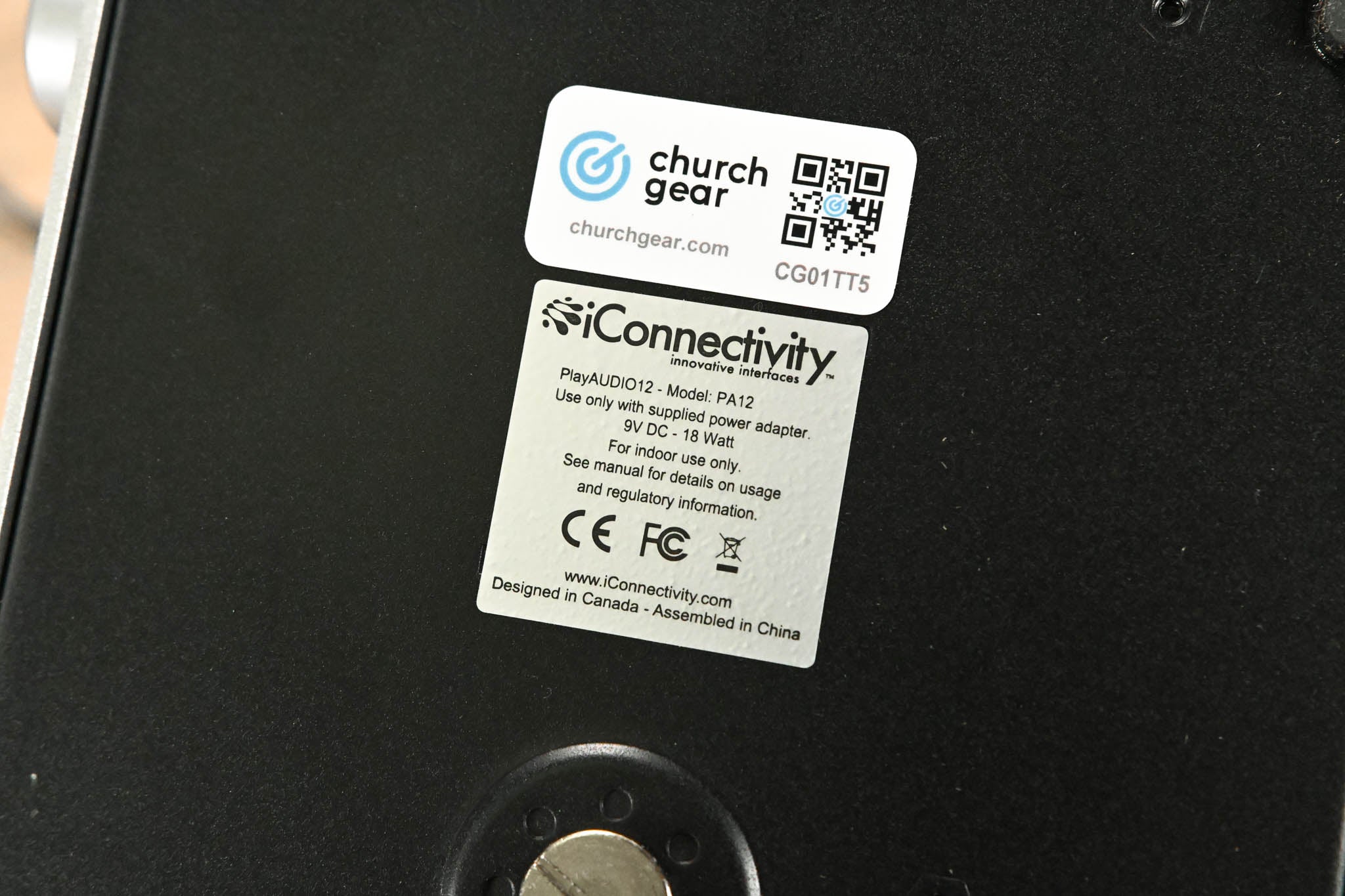 iConnectivity PlayAUDIO12 USB Audio and MIDI Interface