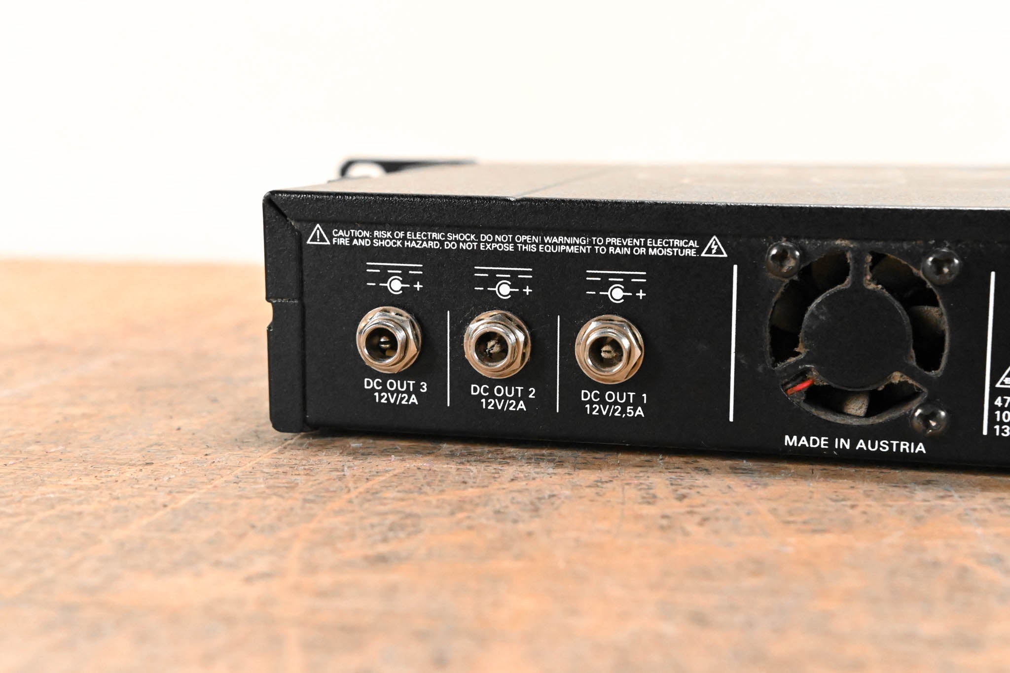 AKG PSU4000 Central Power Supply Unit