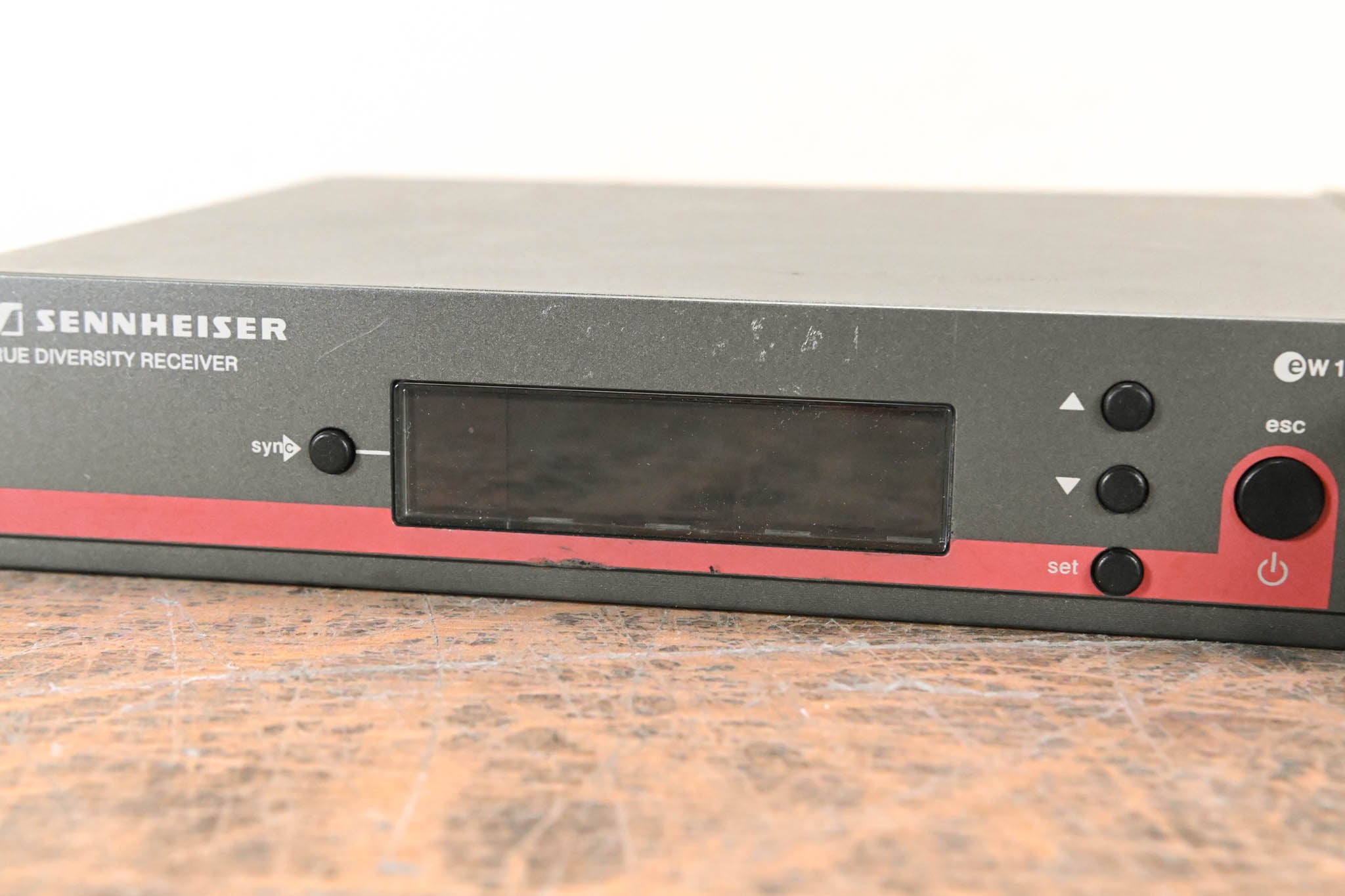 Sennheiser EM 100 G3 Wireless Receiver - 516-558 MHz (NO POWER SUPPLY)