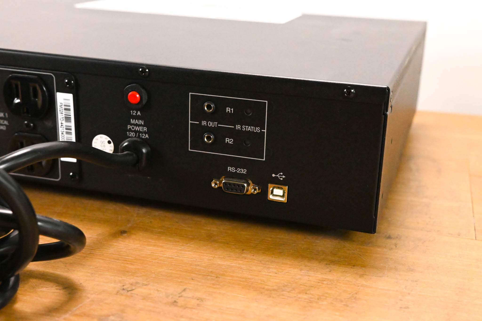 Furman F1000-UPS 1000VA 2RU Rack-Mountable Uninterruptible Power Supply