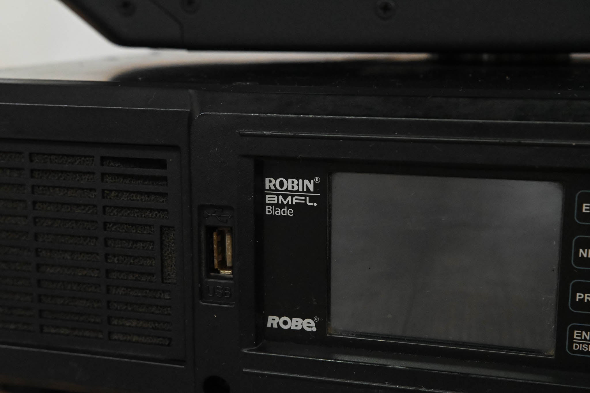 Robe ROBIN BMFL Blade Discharge Lamp Moving Light