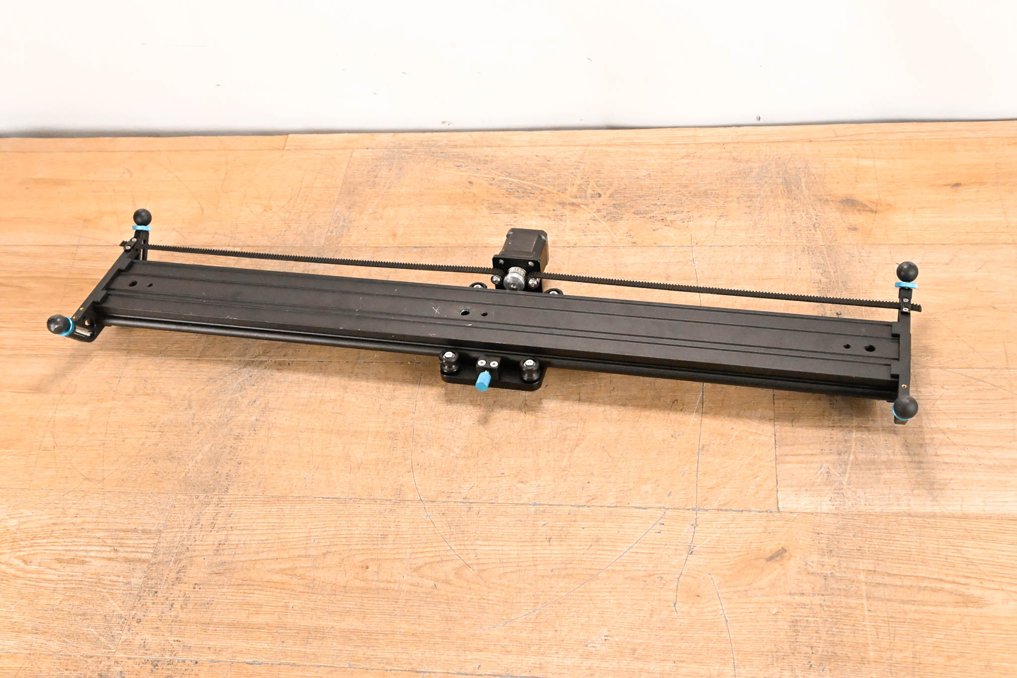 Great Video Maker Professional Video Motorized Camera Slider - 32"