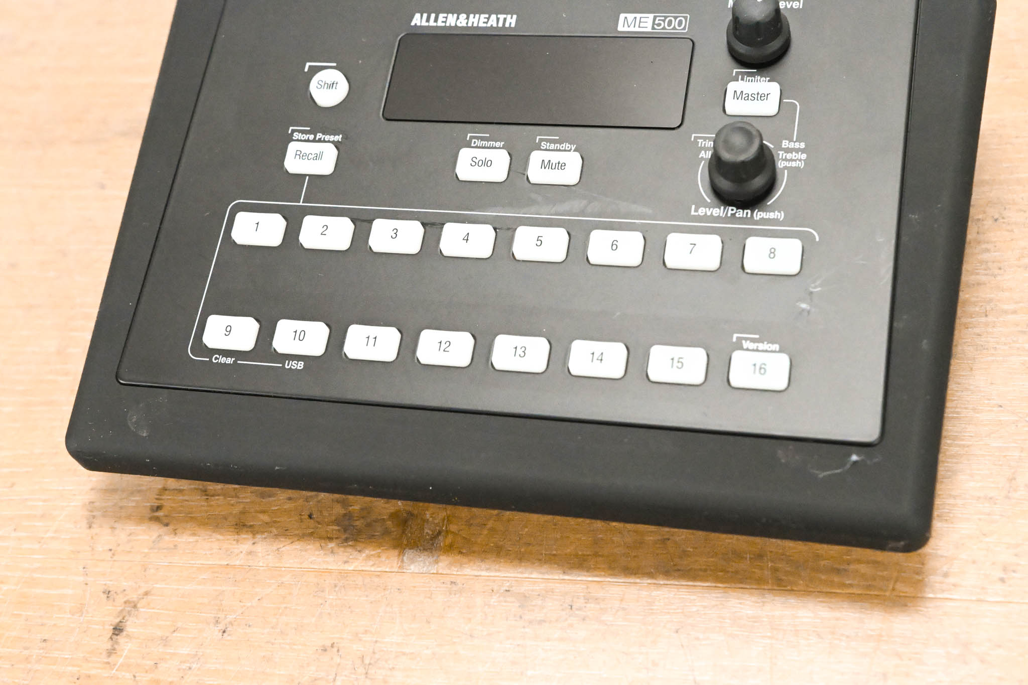 Allen & Heath ME-500 16-Channel Personal Mixer