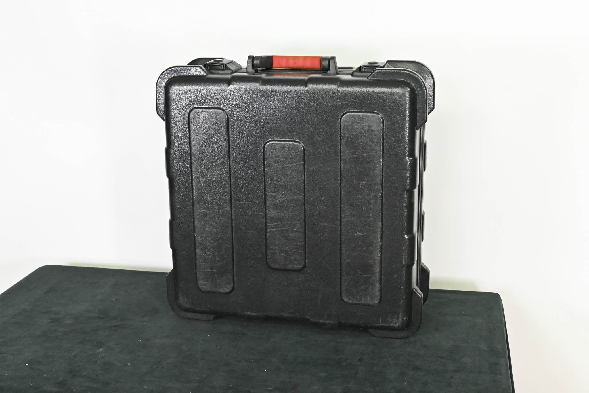 Gator Cases GTSA-AVPROJECT TSA Projector Case - 18" x 18" x 6″