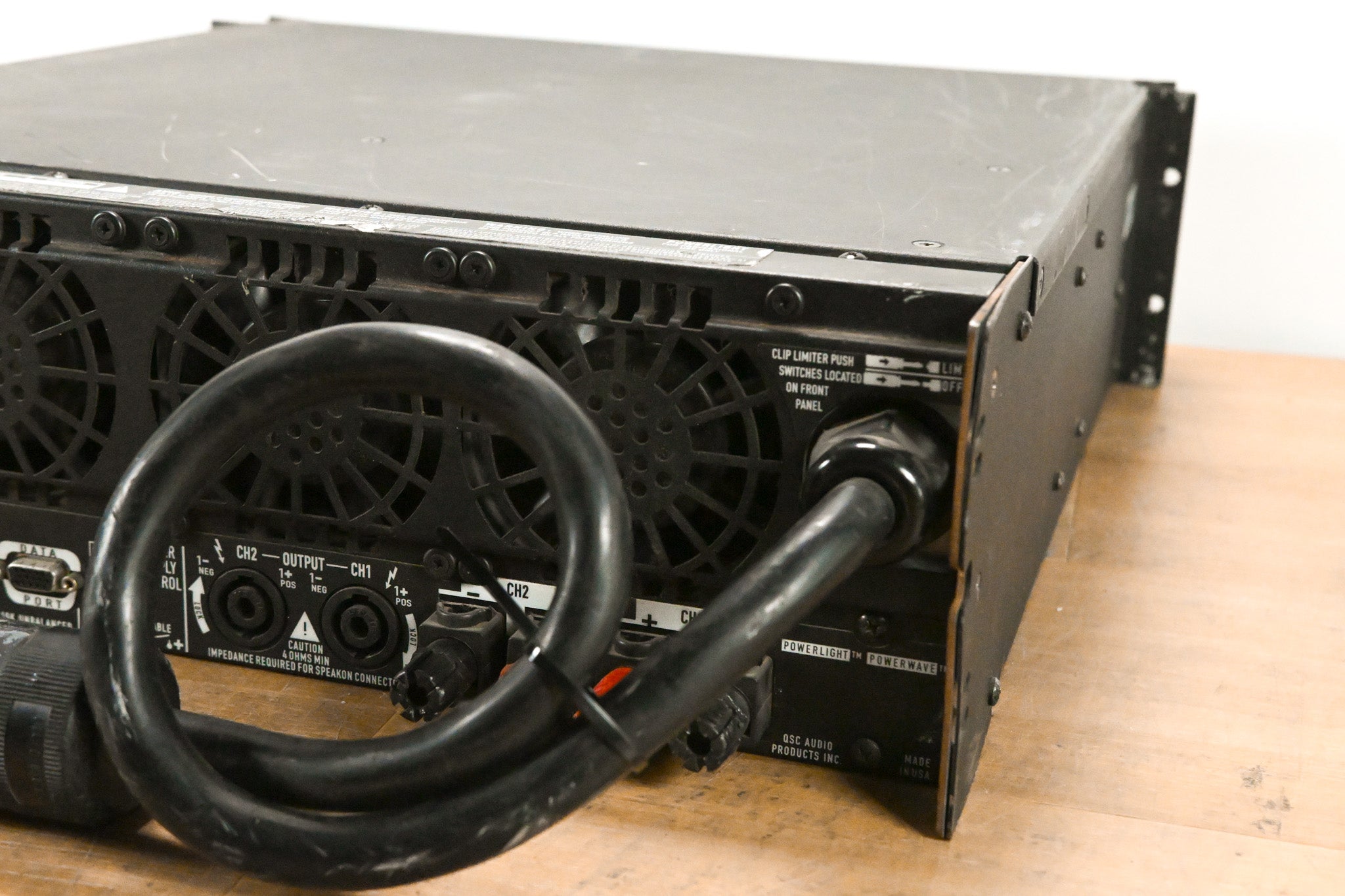 QSC PowerLight 9.0 PFC Power Factor Corrected 2-Channel Power Amplifier