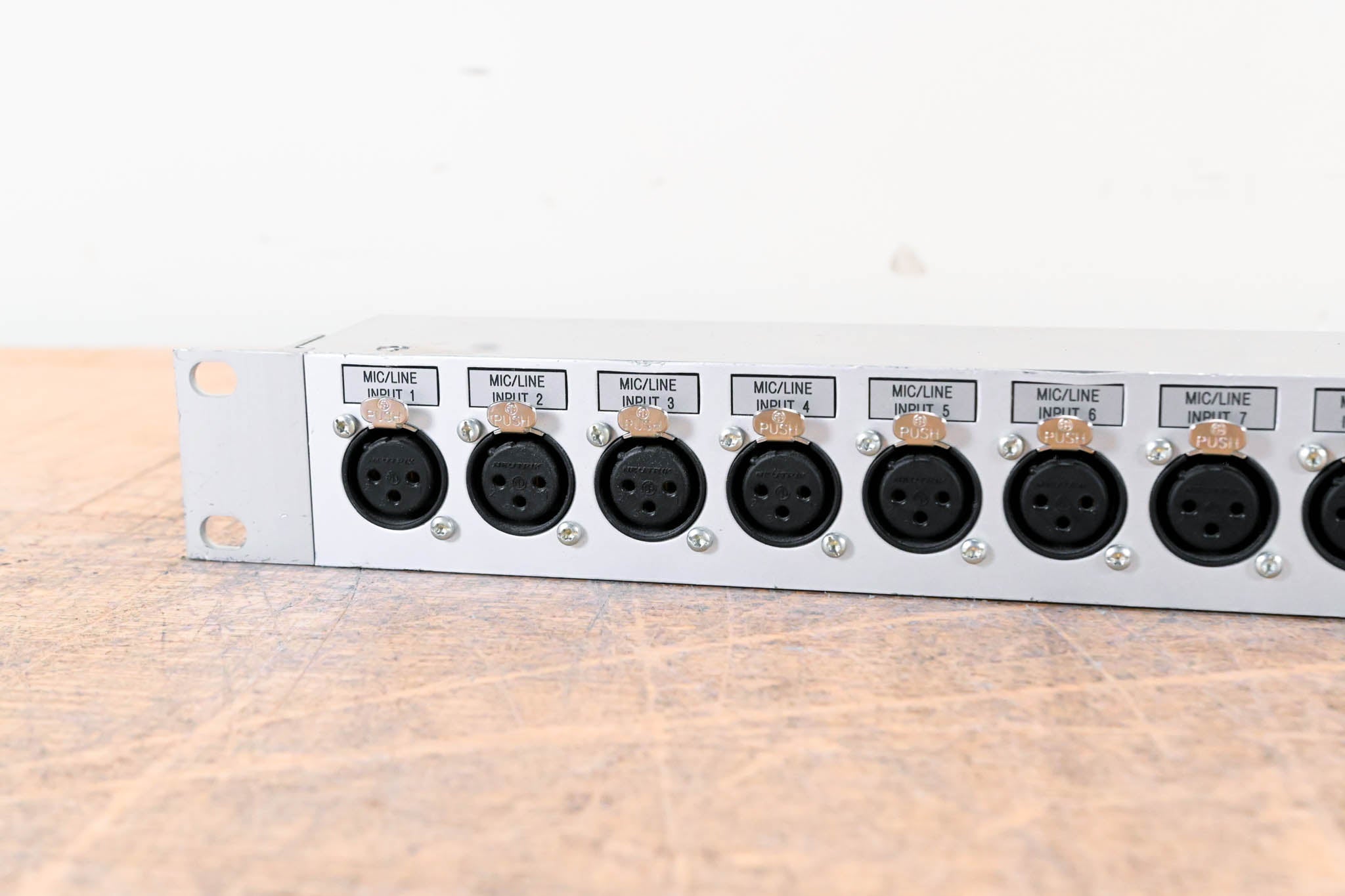 Studer D21m Modular I/O - 8x Mic/Line Inputs to 2x DB25 Connectors