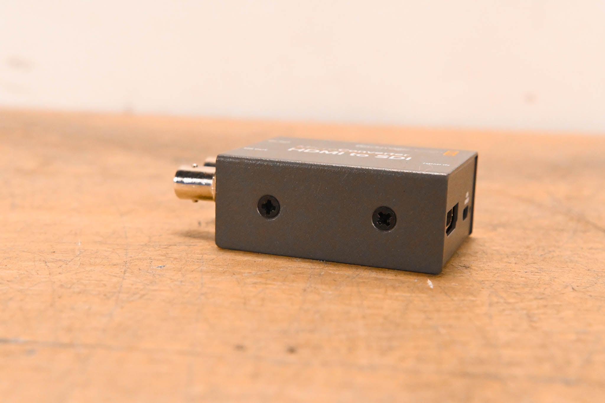 Blackmagic Design Micro Converter HDMI to SDI