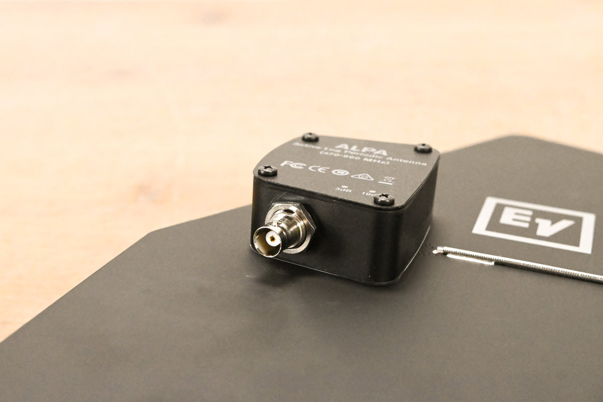 Electro-Voice (EV) RE3-ACC-ALPA Active Log Periodic Antenna: 470-960 MHz