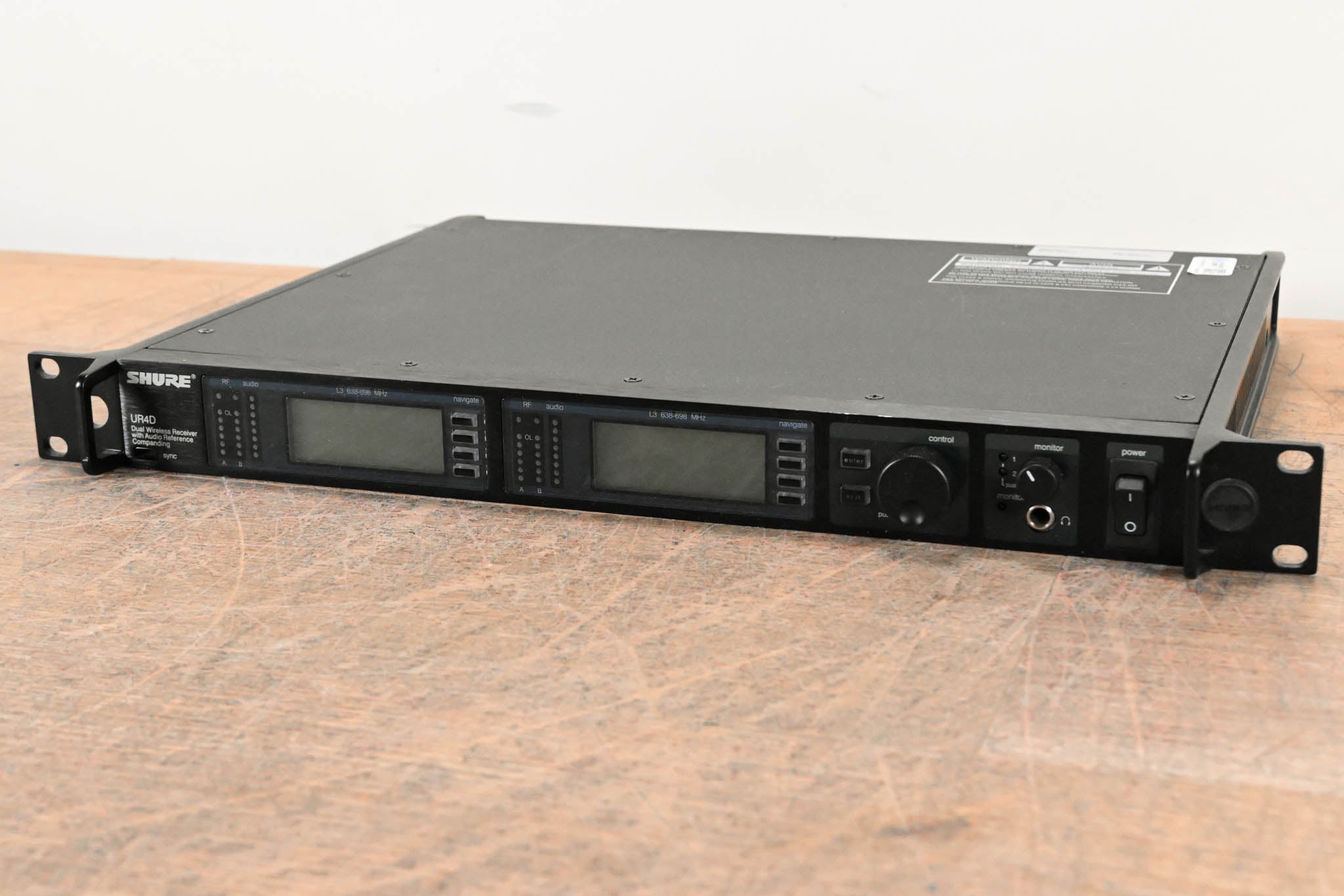 Shure UR4D Dual-Channel UHF Wireless Receiver - L3 Band: 638-698 MHz