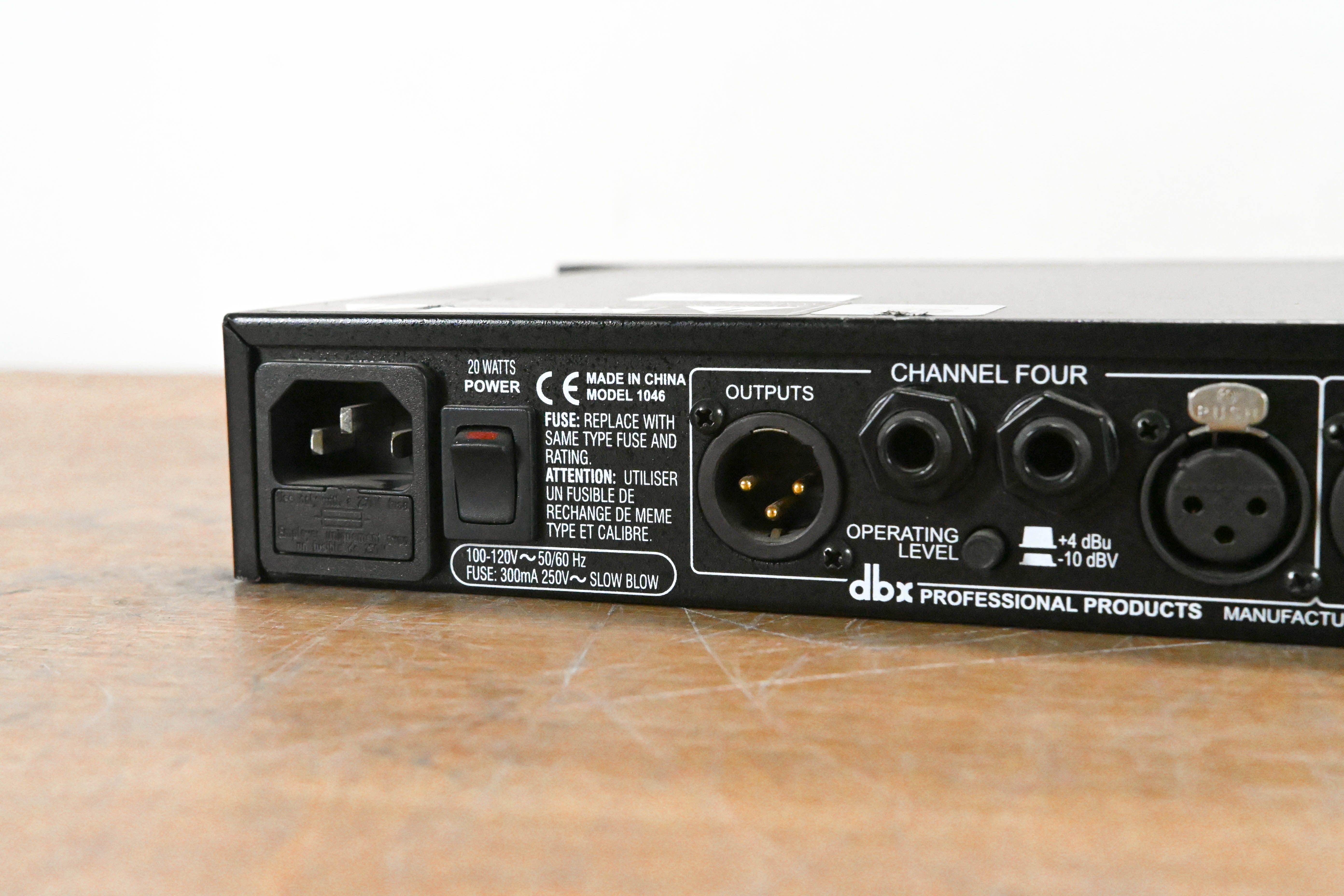 dbx 1046 Quad Compressor/Limiter