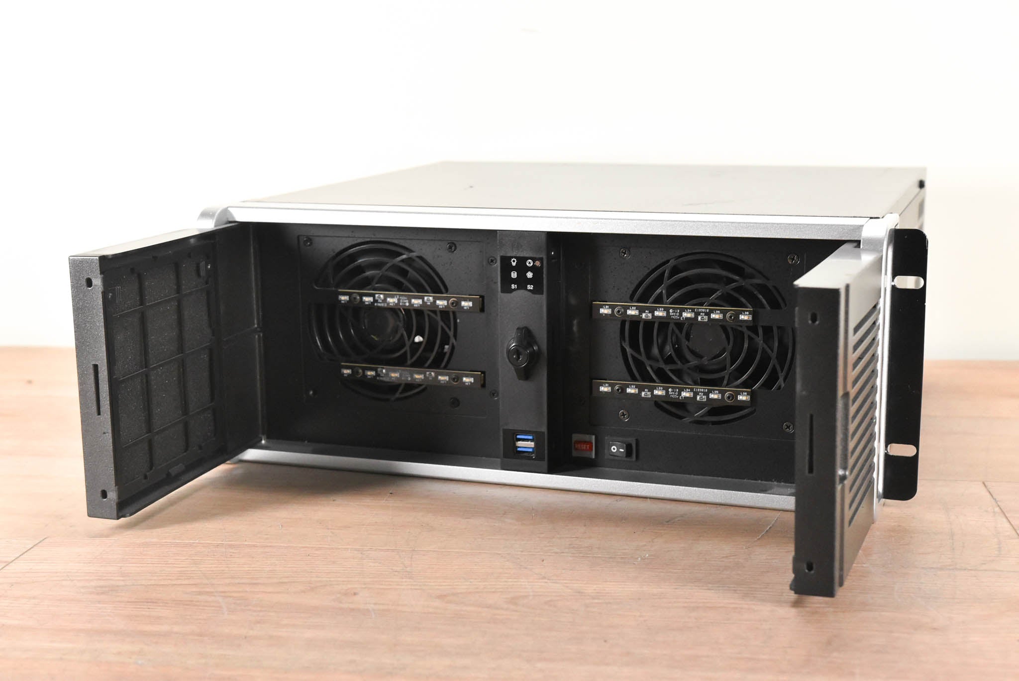 High End Systems Axon HD Pro Media Server