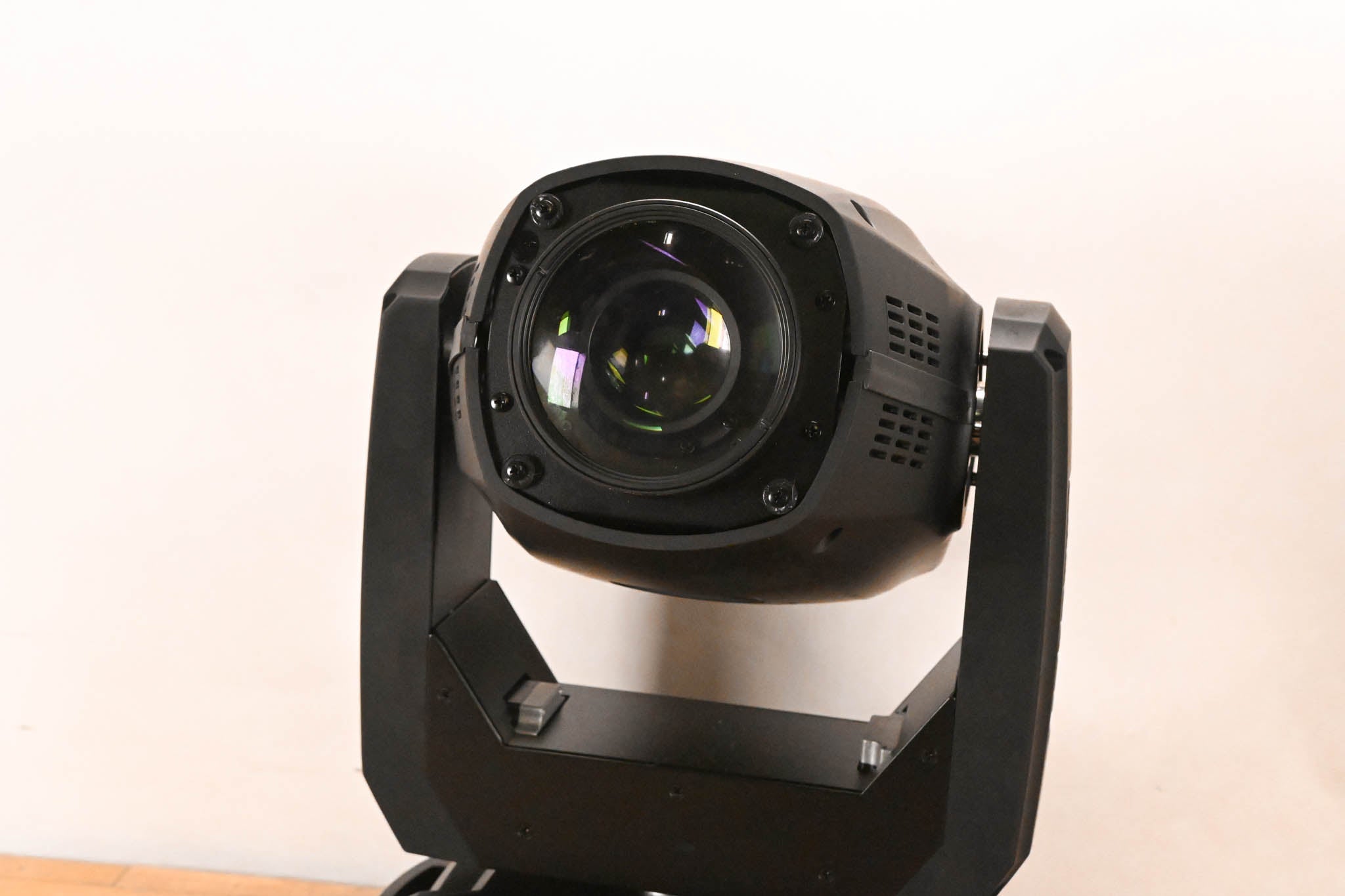 Chauvet Intimidator Hybrid 140SR Moving Head Lighting Fixture