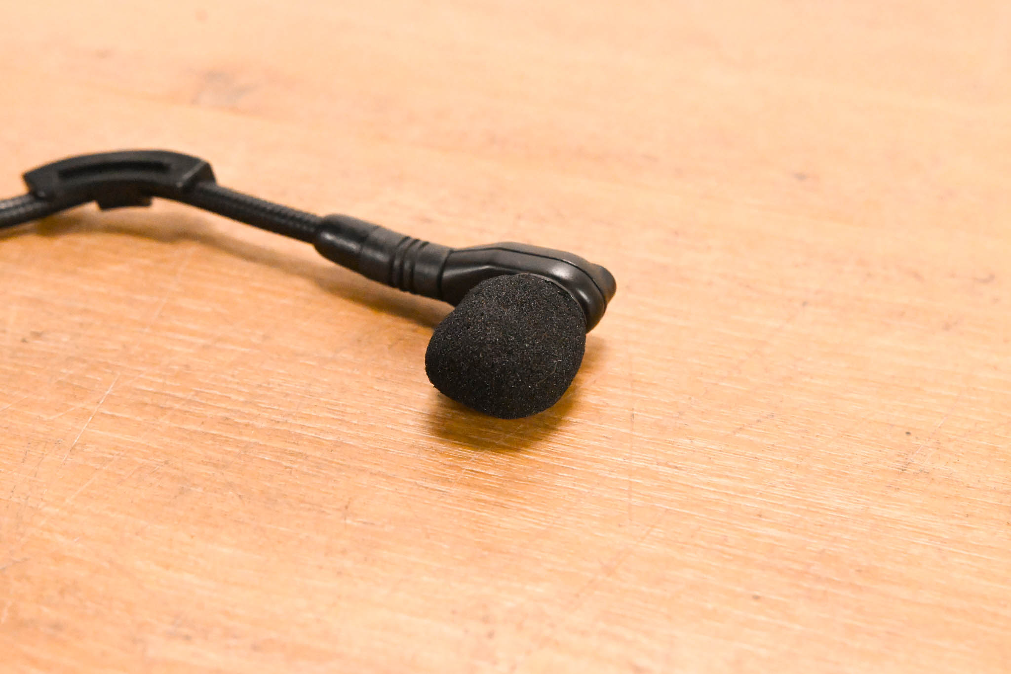 Shure Beta 98H/C Miniature Cardioid Condenser Instrument Microphone