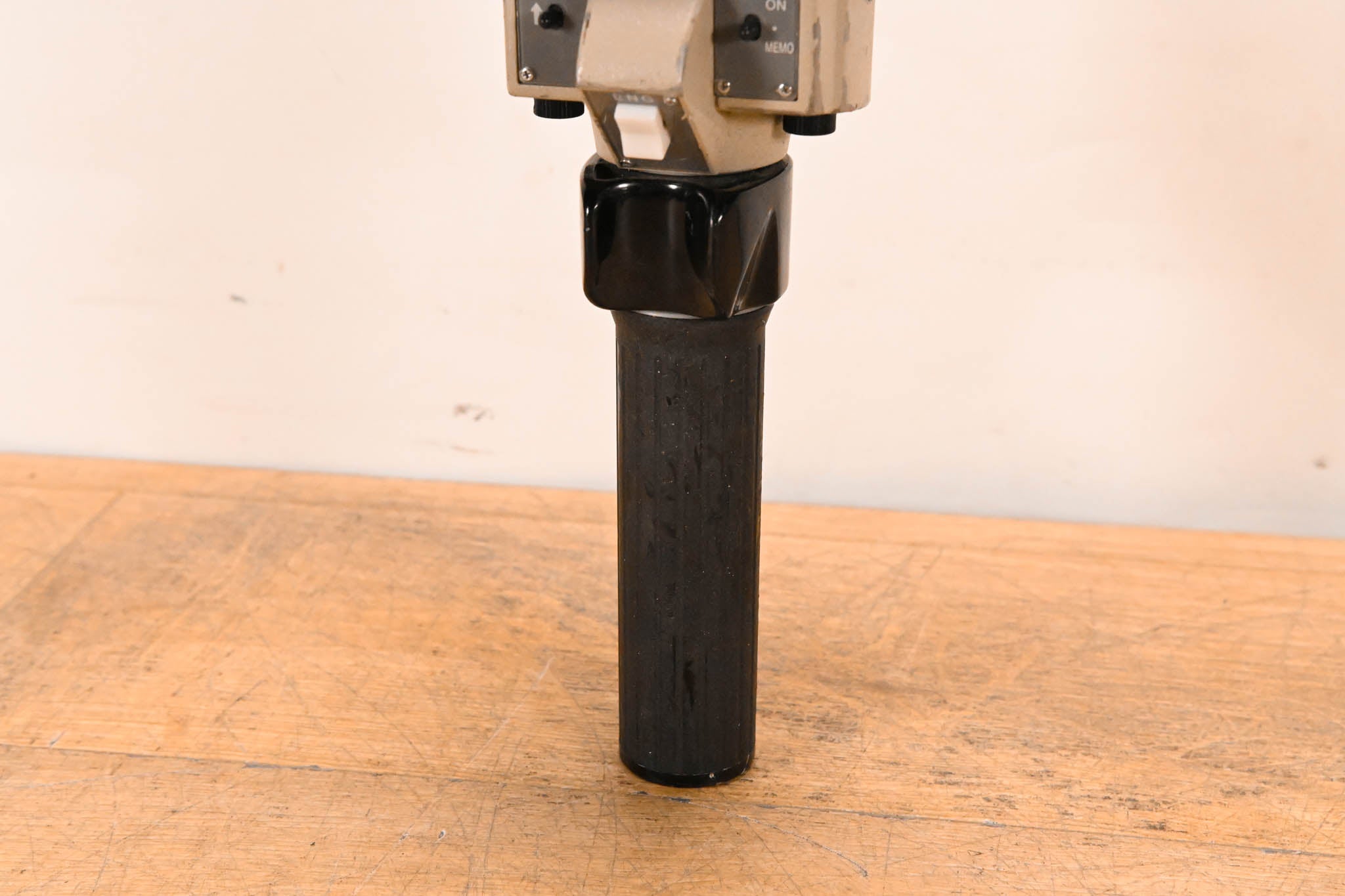 Fujinon ERD-5A-D01 DIGI Zoom Demand for HDTV/Broadcast Lenses