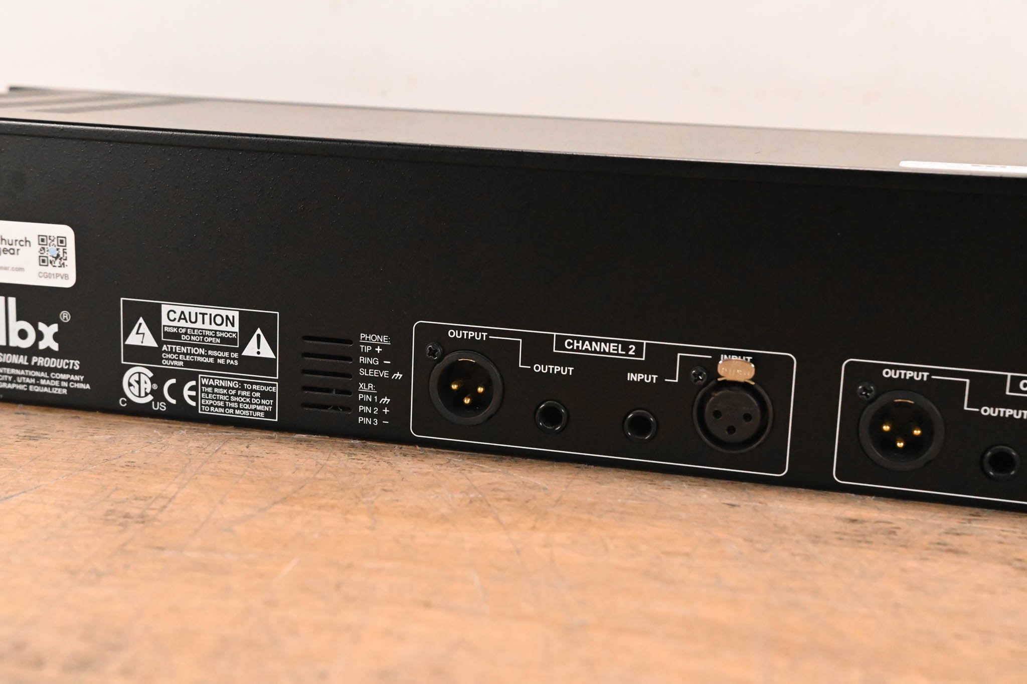 dbx 231 Dual-Channel 31-Band Graphic Equalizer
