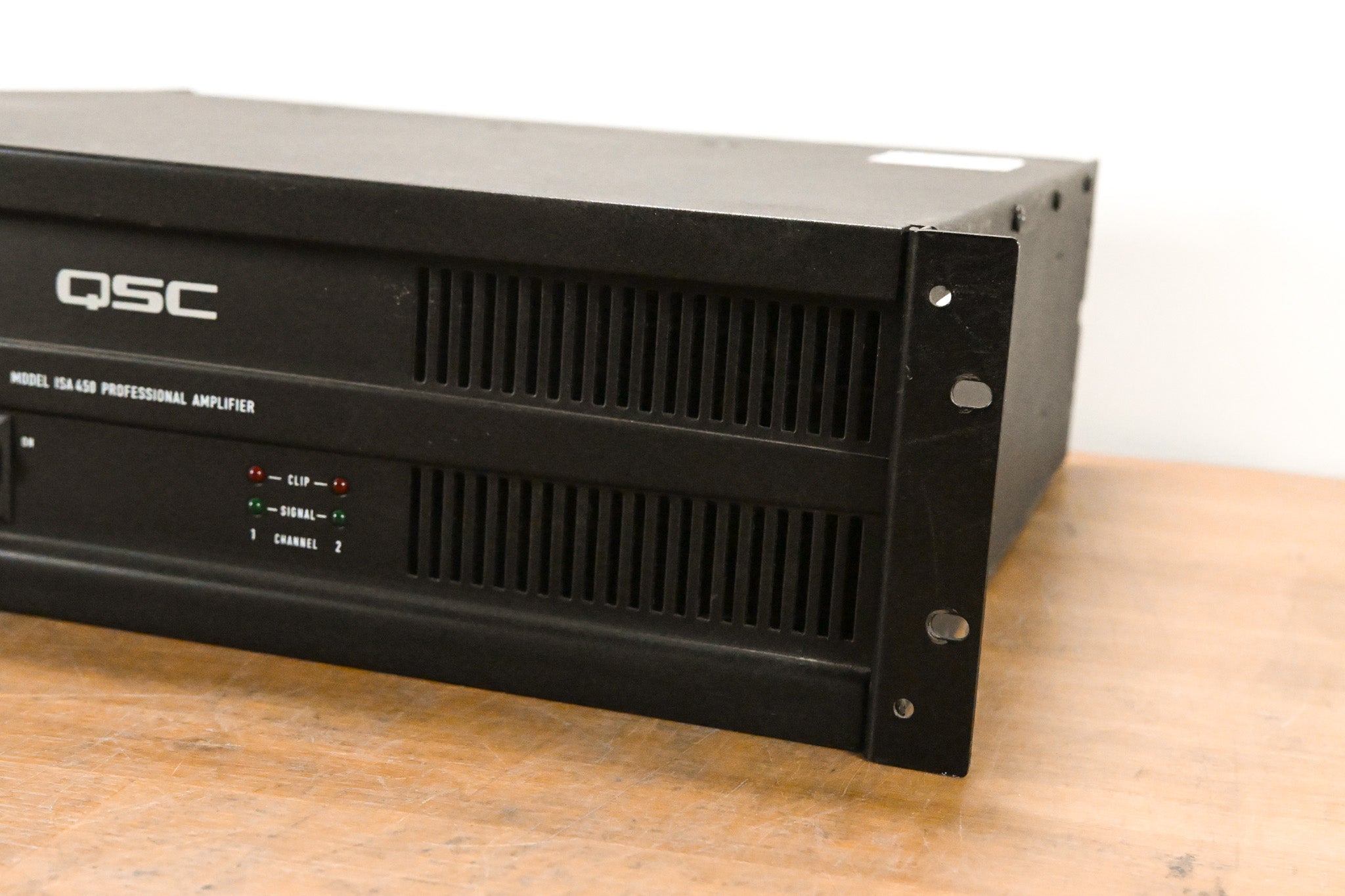 QSC ISA450 2-Channel Installation Power Amplifier