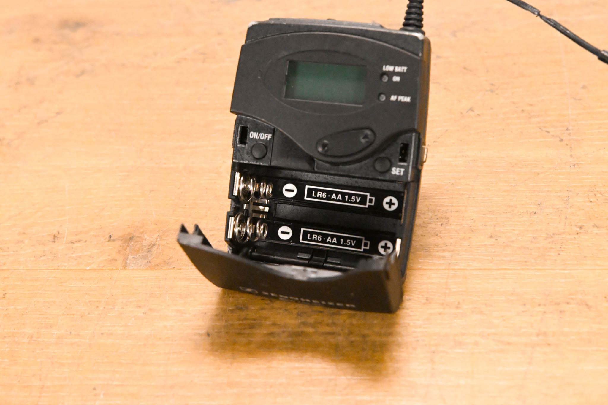 Sennheiser EM 100 G2 Receiver w/ SK 100 G3 Bodypack - B Range (NO PSU)