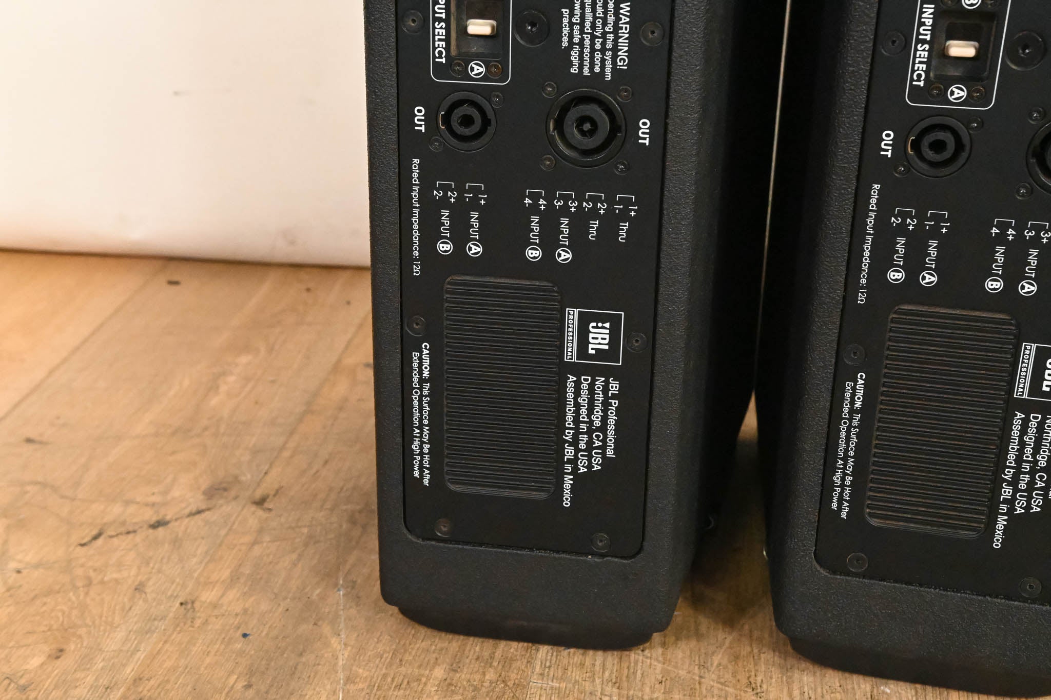 JBL VT4886 Dual 6.5" Passive Compact Line Array Loudspeakers (PAIR)