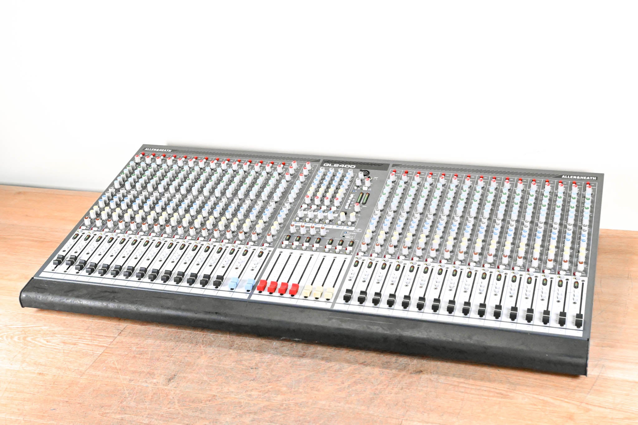 Allen & Heath GL2400 32-Channel Analog Mixing Console