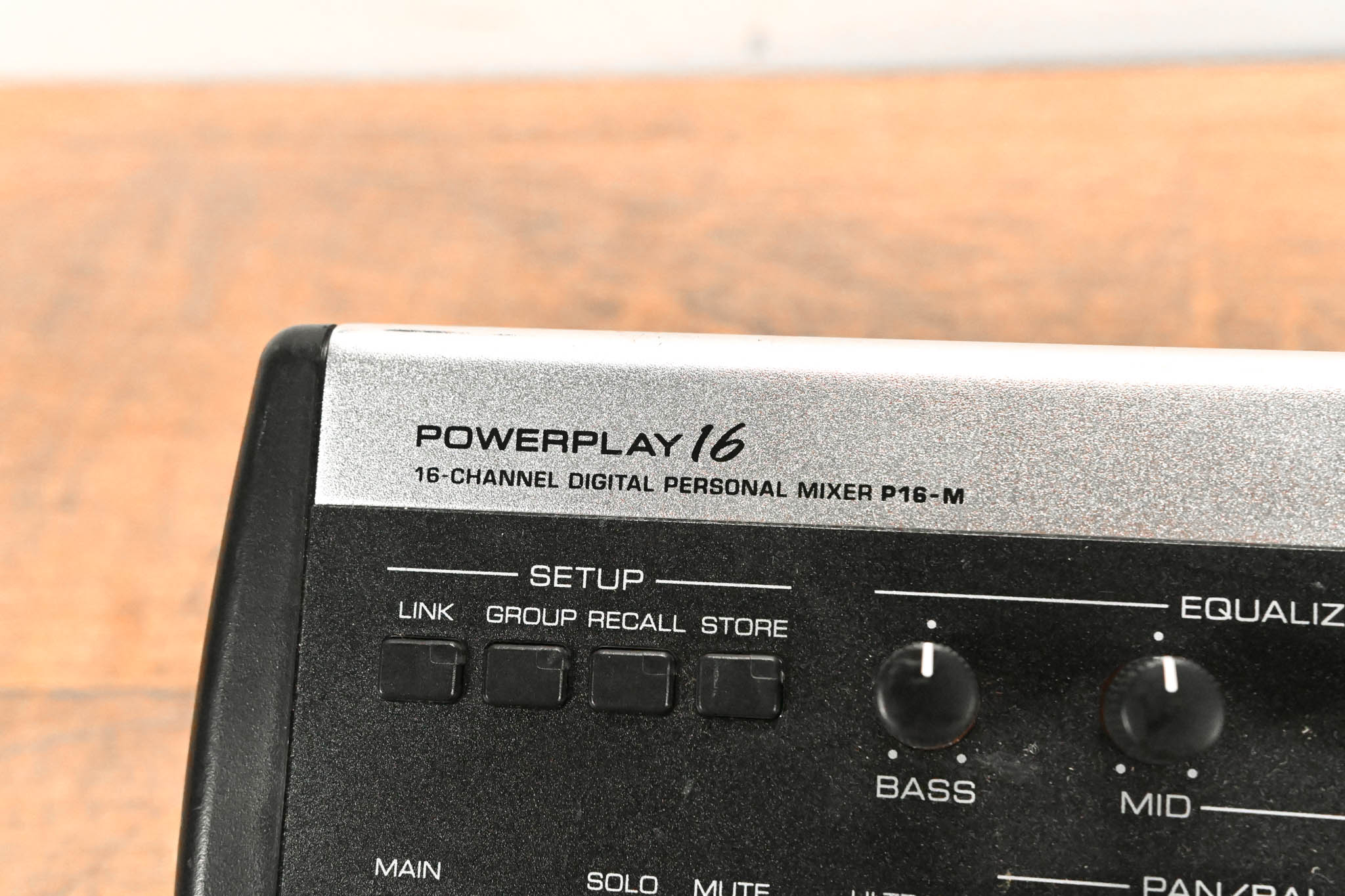 Behringer Powerplay P16-M 16-Channel Digital Personal Mixer