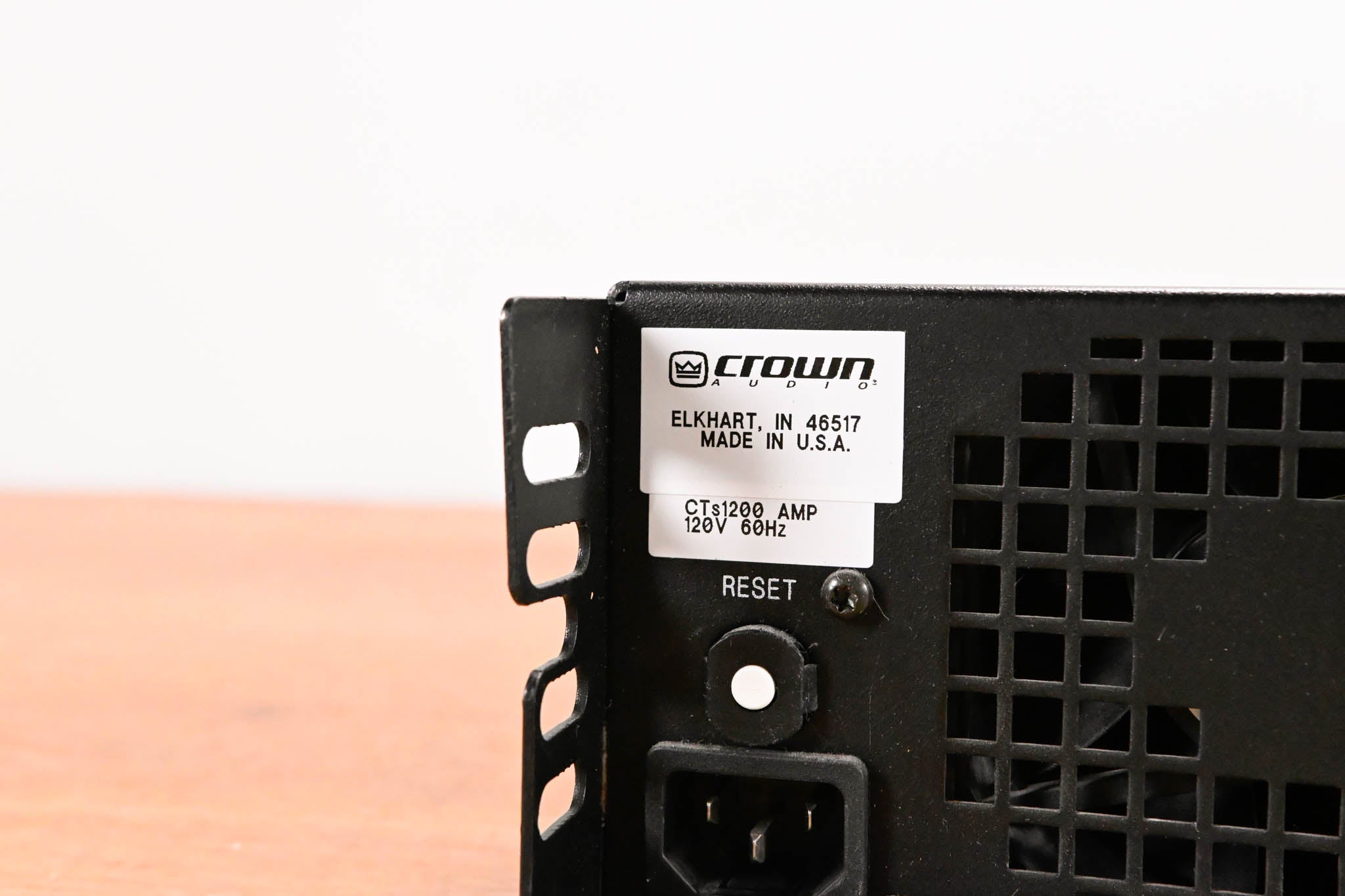 Crown CTs 1200 Two-Channel 600W Power Amplifier