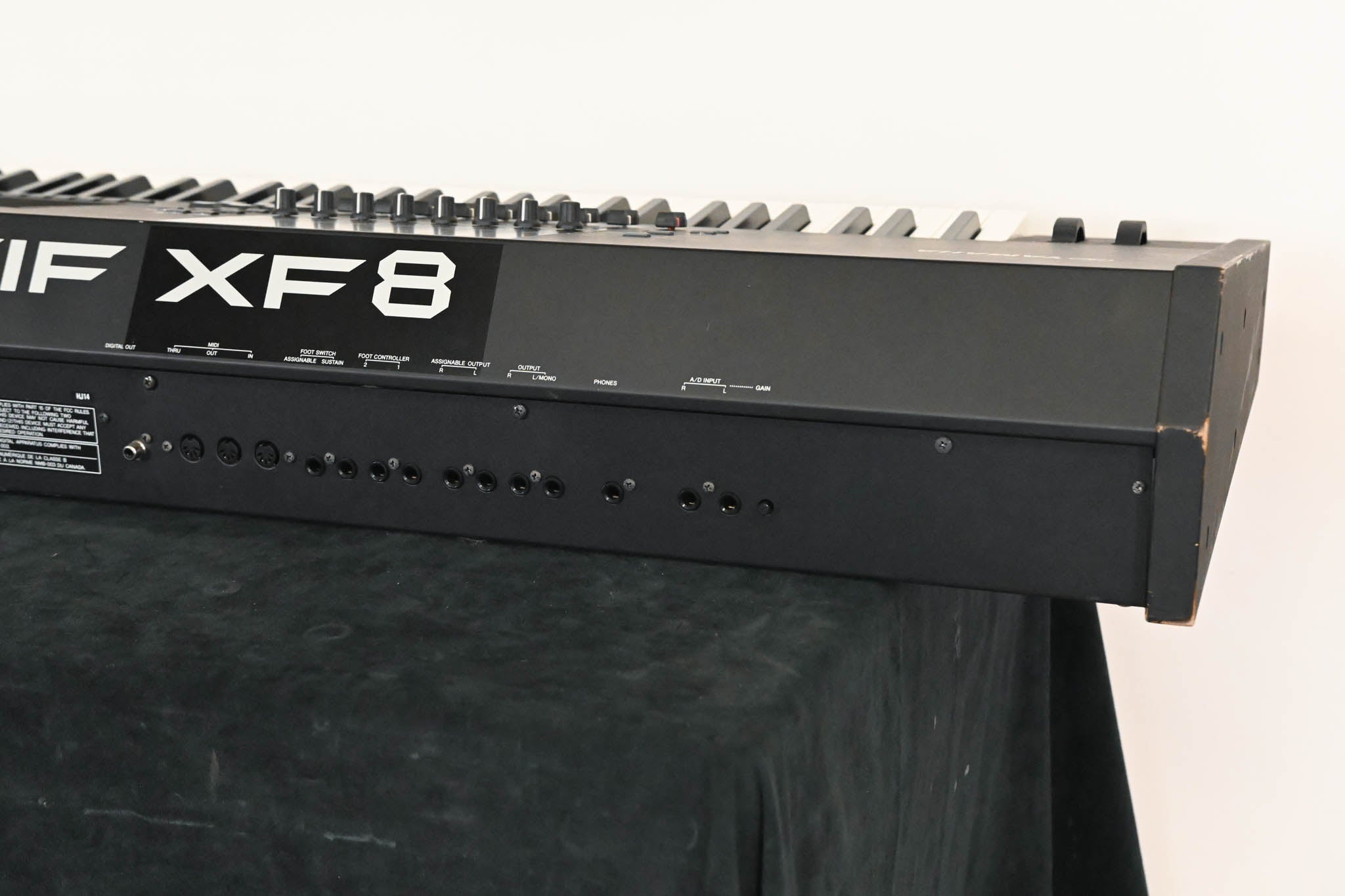 Yamaha MOTIF XF8 88-Key Workstation Keyboard