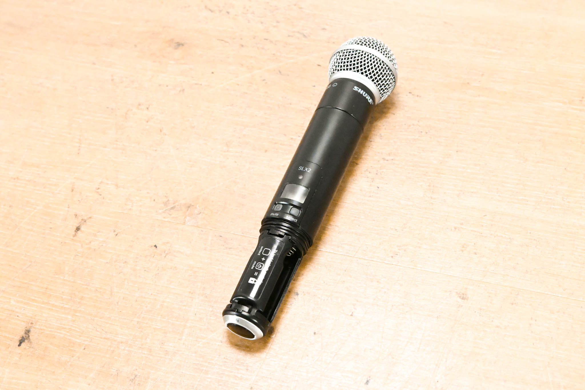 Shure SLX24/SM58 Handheld Wireless System - H5 Band (NO POWER SUPPLY)