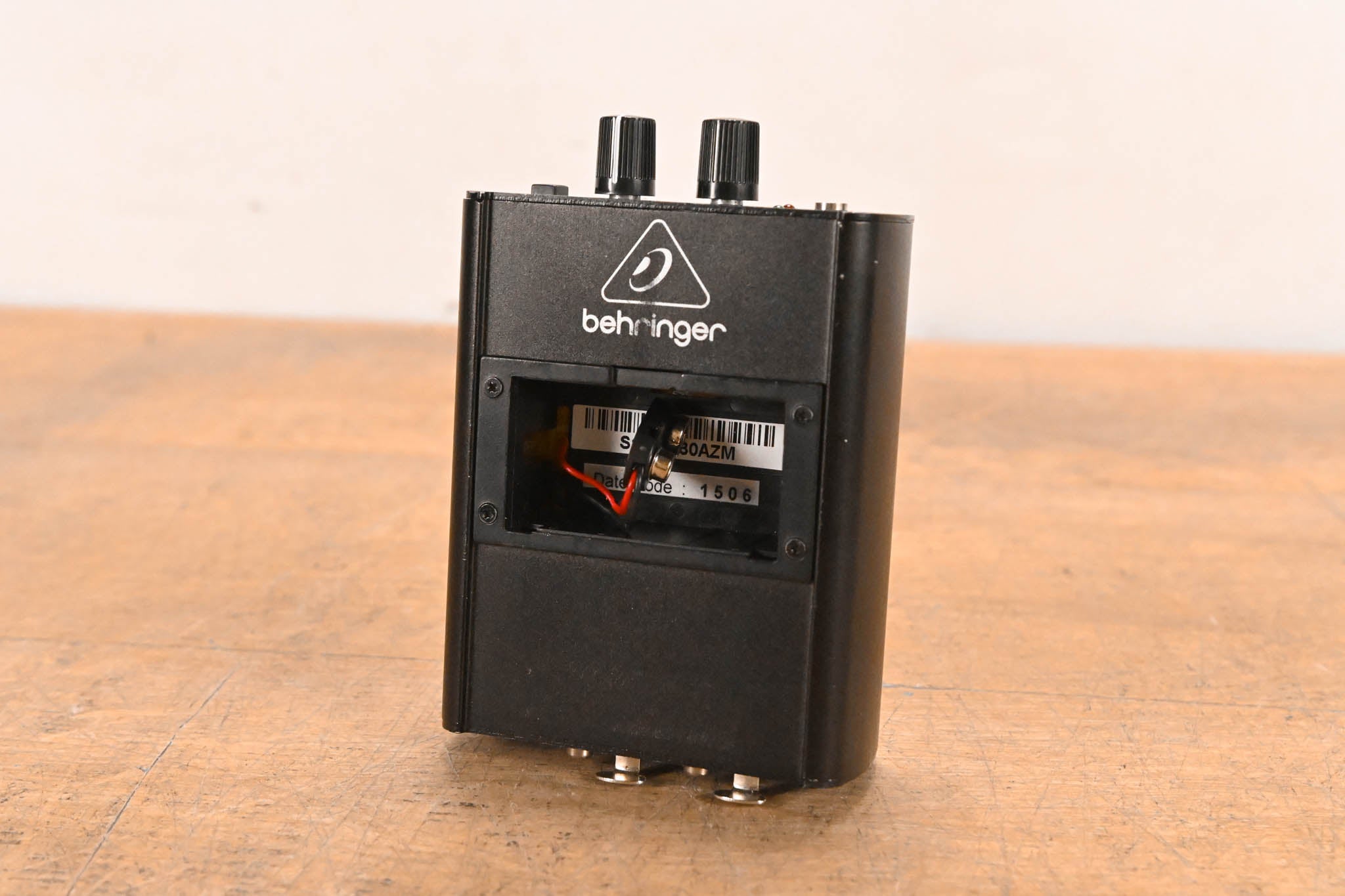 Behringer Powerplay P1 Personal In-Ear Monitor Amplifier