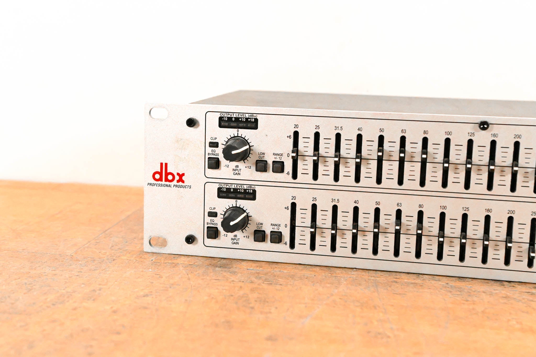 dbx 231s Two-Channel 31-Band Equalizer