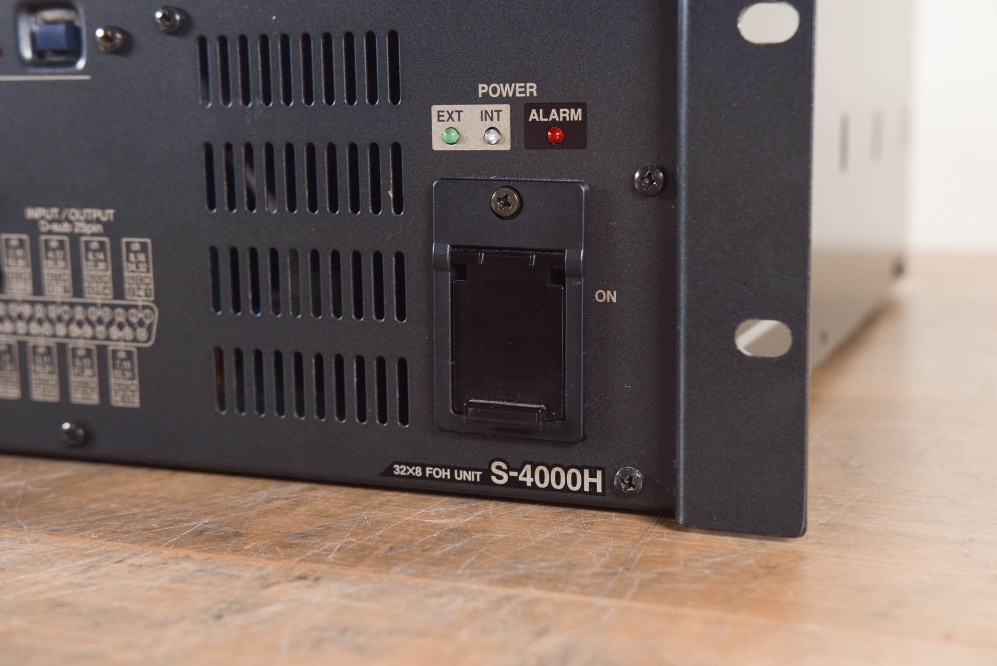 Roland S-4000H Digital Snake 32 x 8 Front of House Unit
