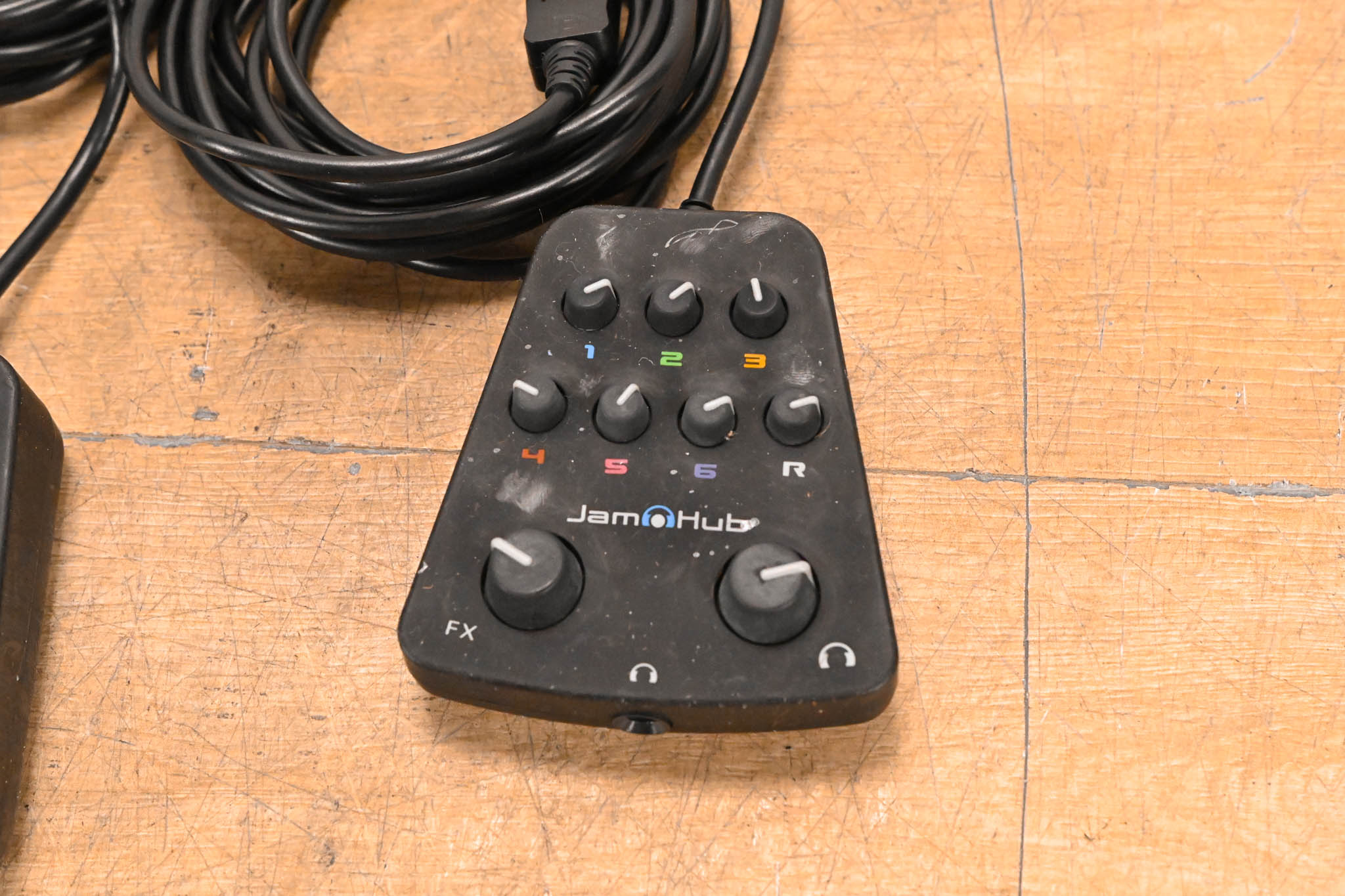 JamHub Tourbus 7-Section Silent Rehearsal Studio System w/ Recording