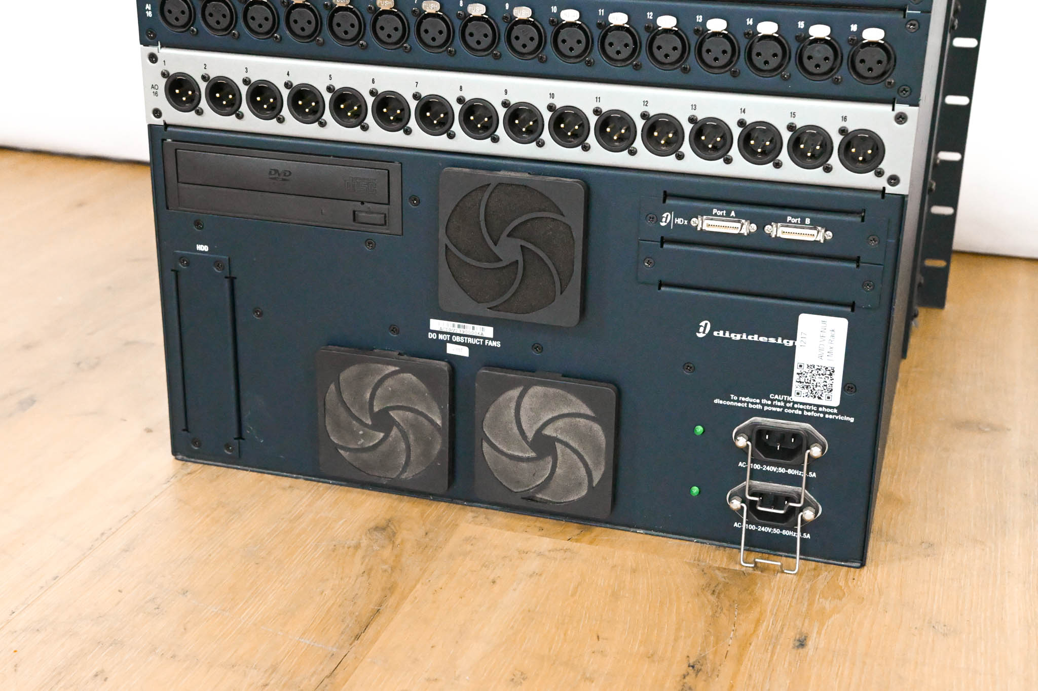Digidesign VENUE Profile Digital Mixing Console with Mix Rack