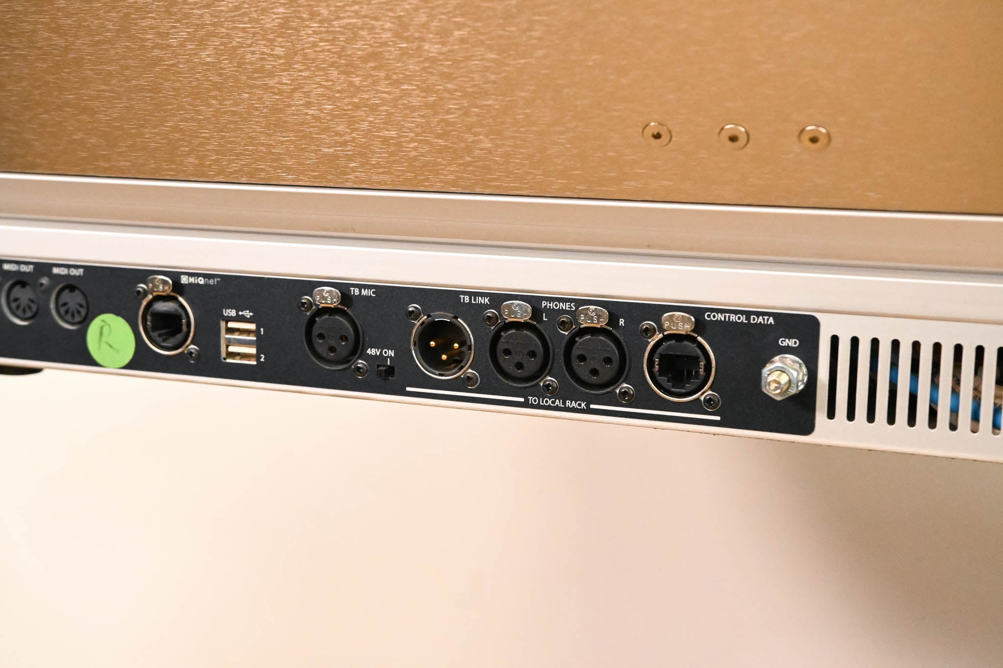 Soundcraft Vi6 Digital Console Surface