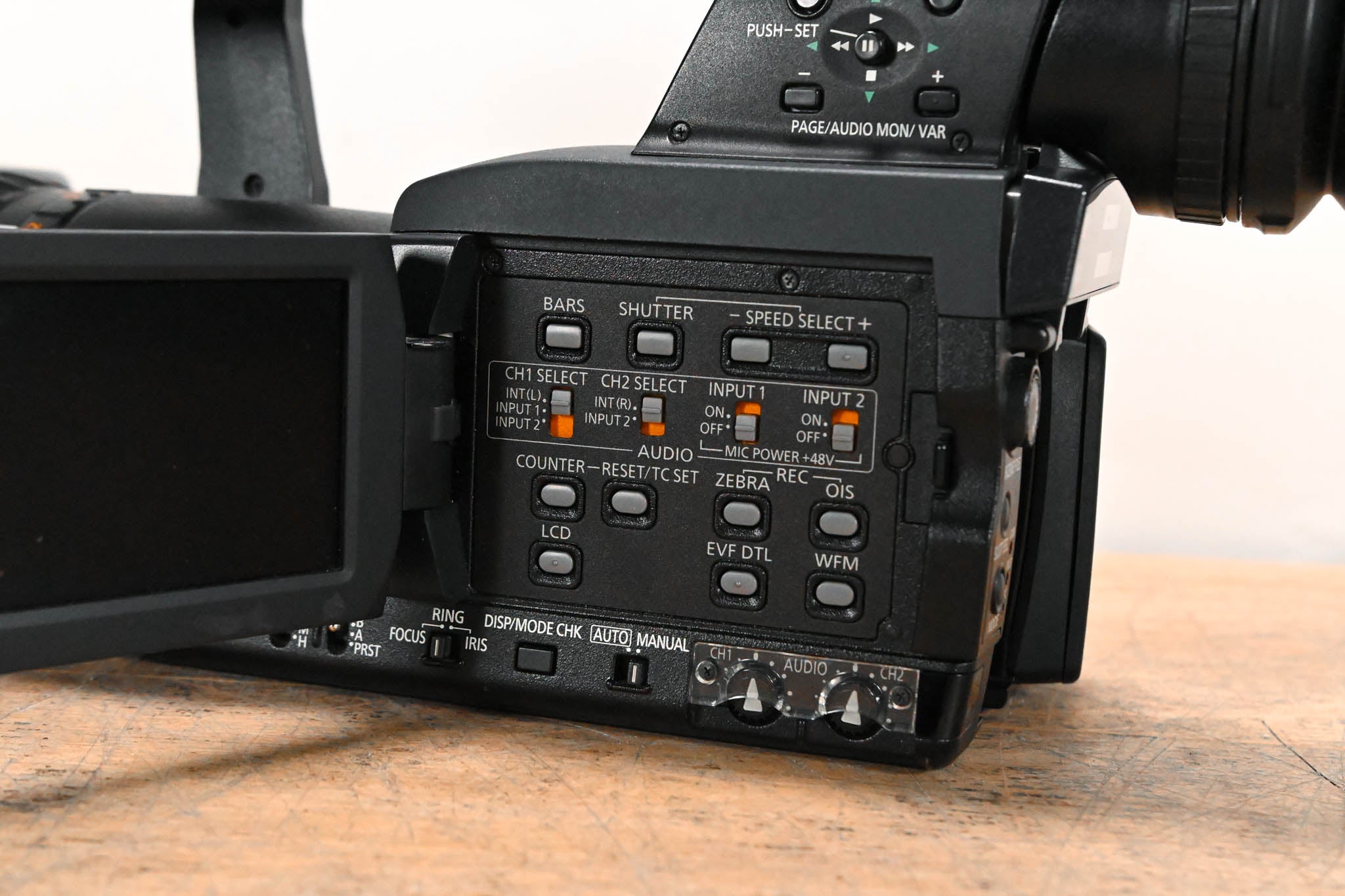 Panasonic AG-HPX170P P2HD Solid-State Camcorder