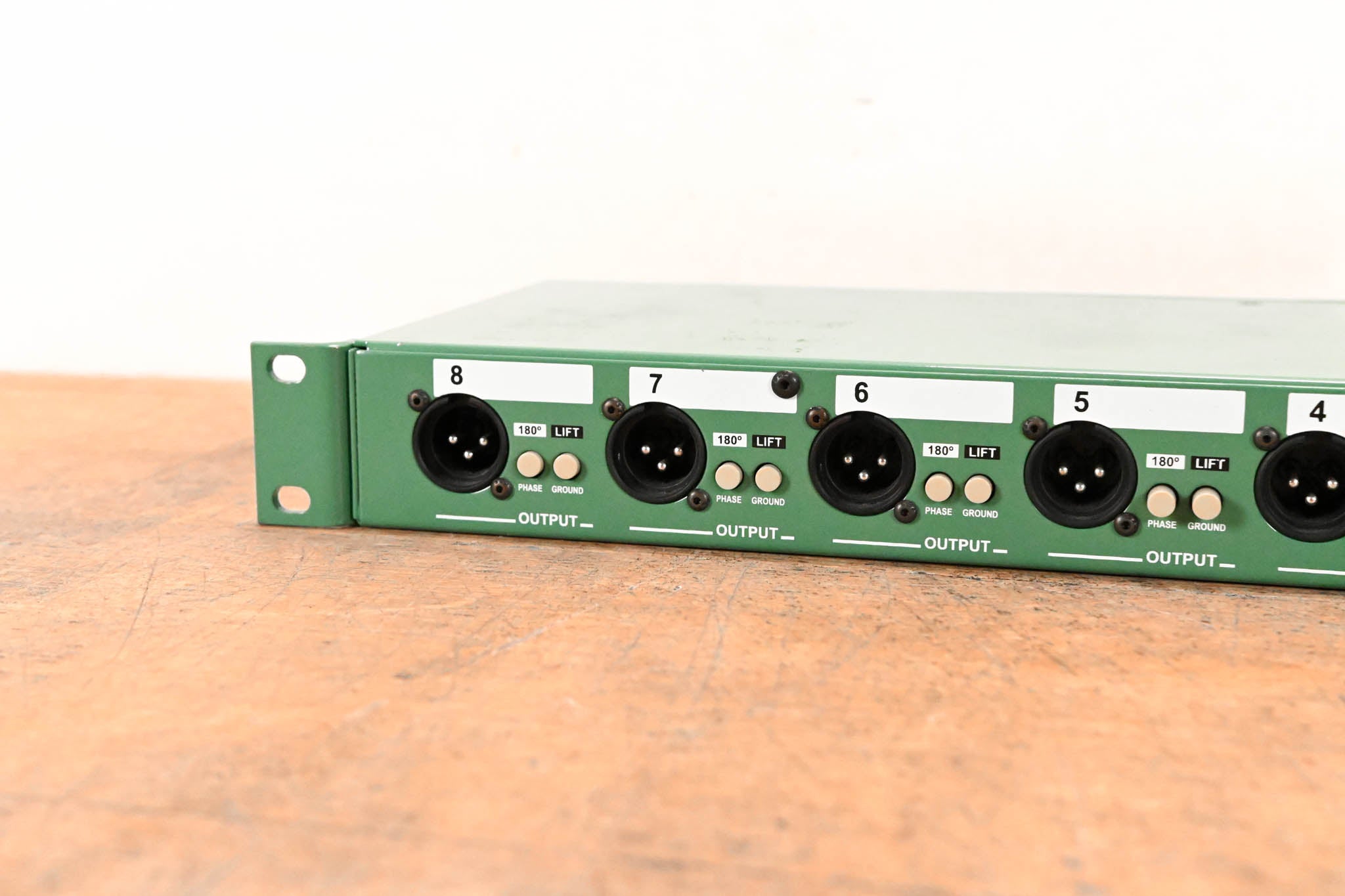 Radial Engineering ProD8 8-Channel Passive Instrument Direct Box