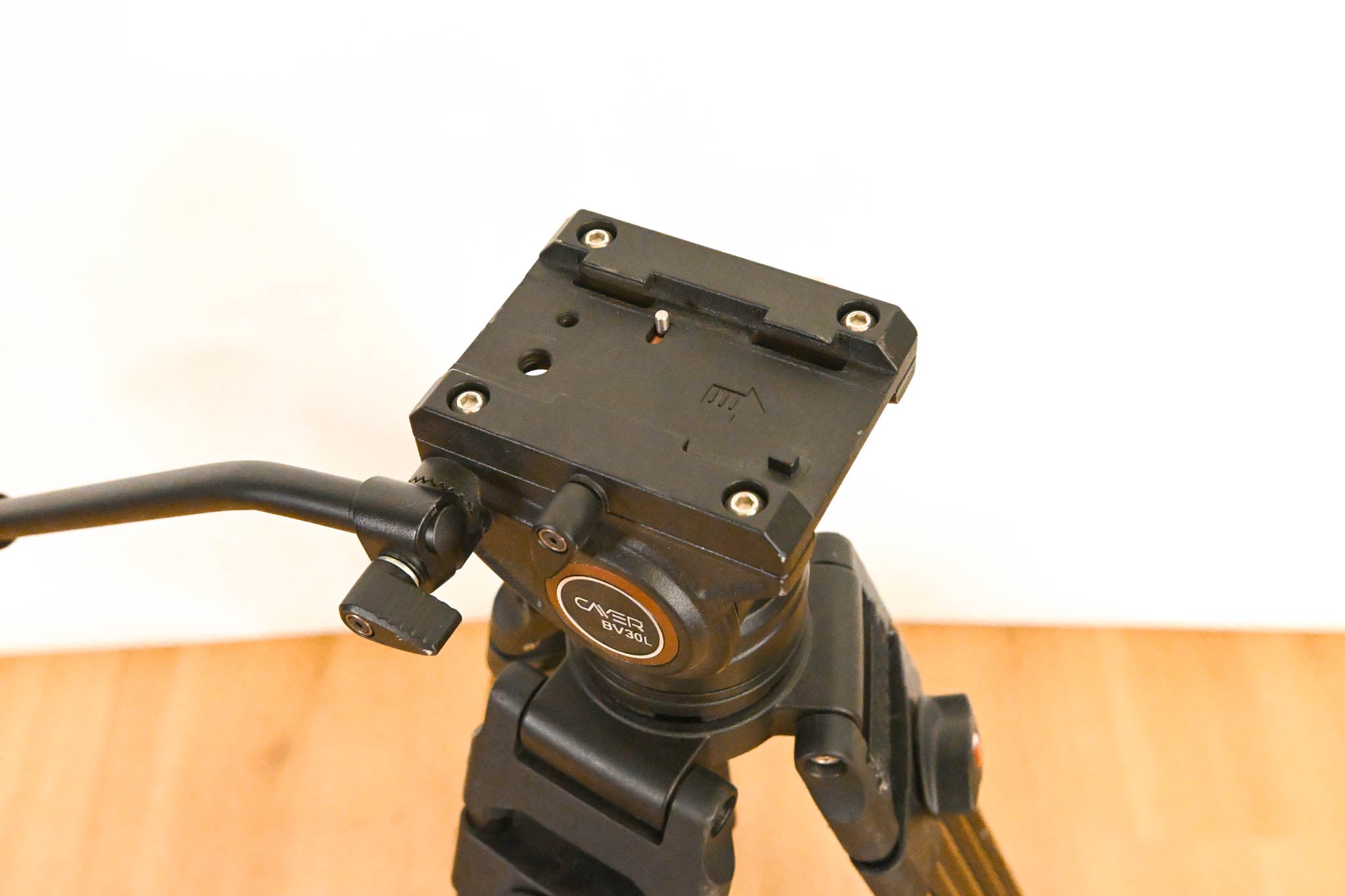Cayer BV30L Video Tripod System