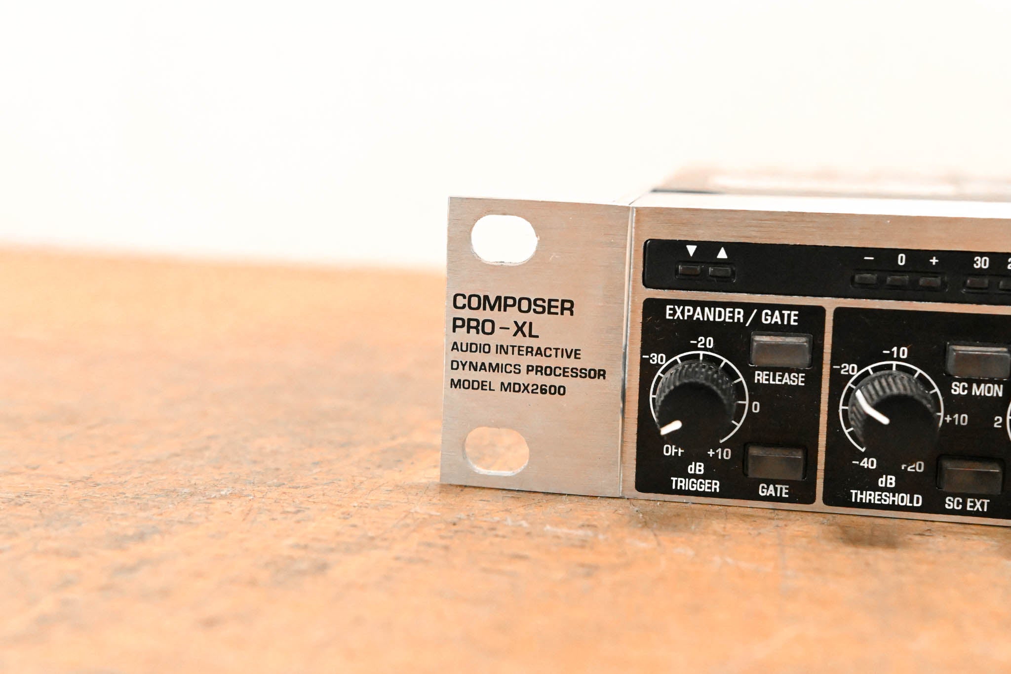 Behringer Composer Pro-XL MDX2600 Audio Interactive Dynamics Processor