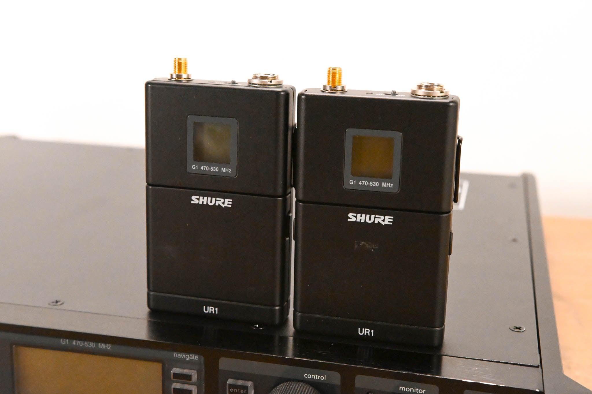 Shure UR4D+ Dual Wireless Receiver with two UR1 Bodypacks - G1 Band