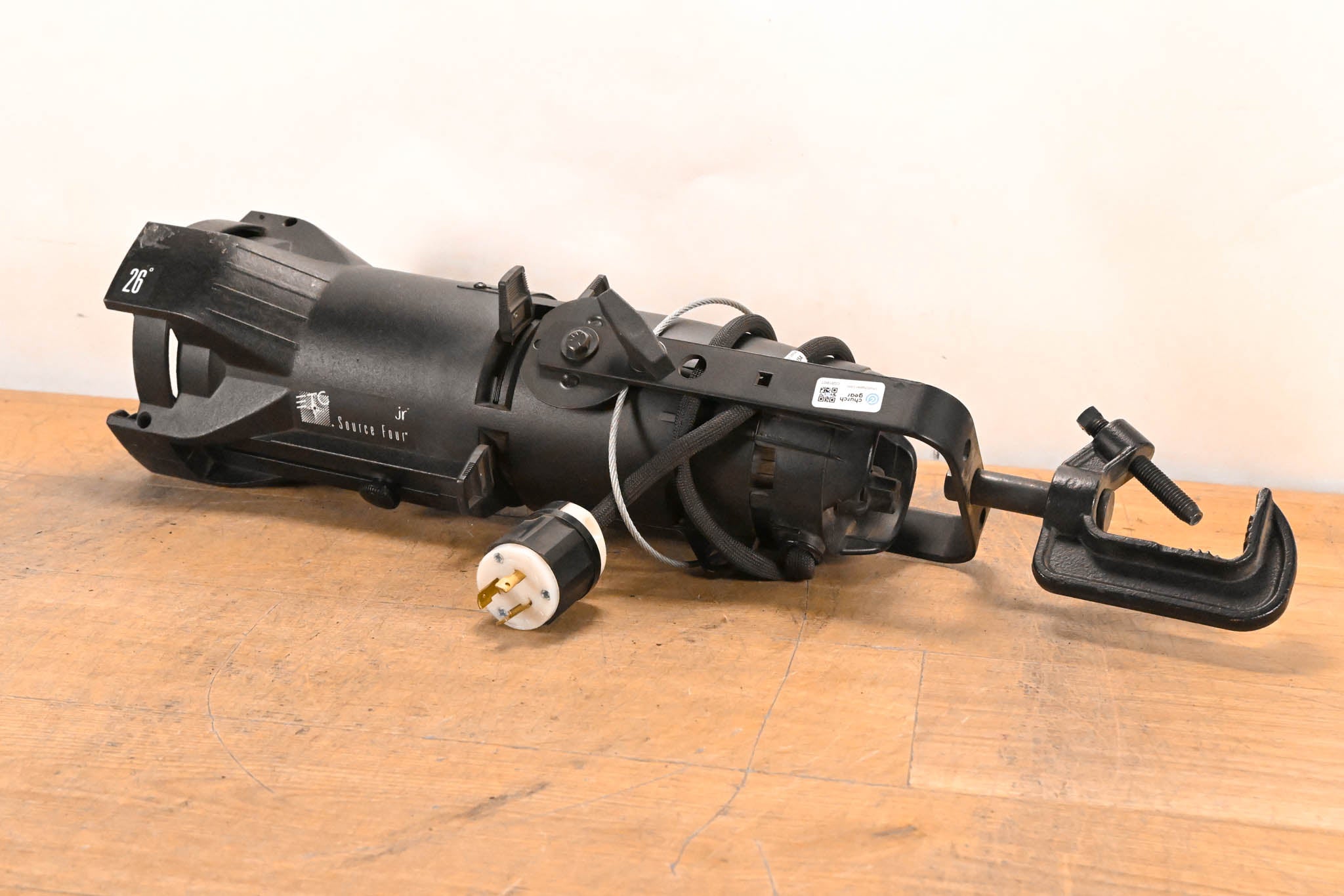 ETC Source Four Jr 26 Degree 575 Ellipsoidal Light