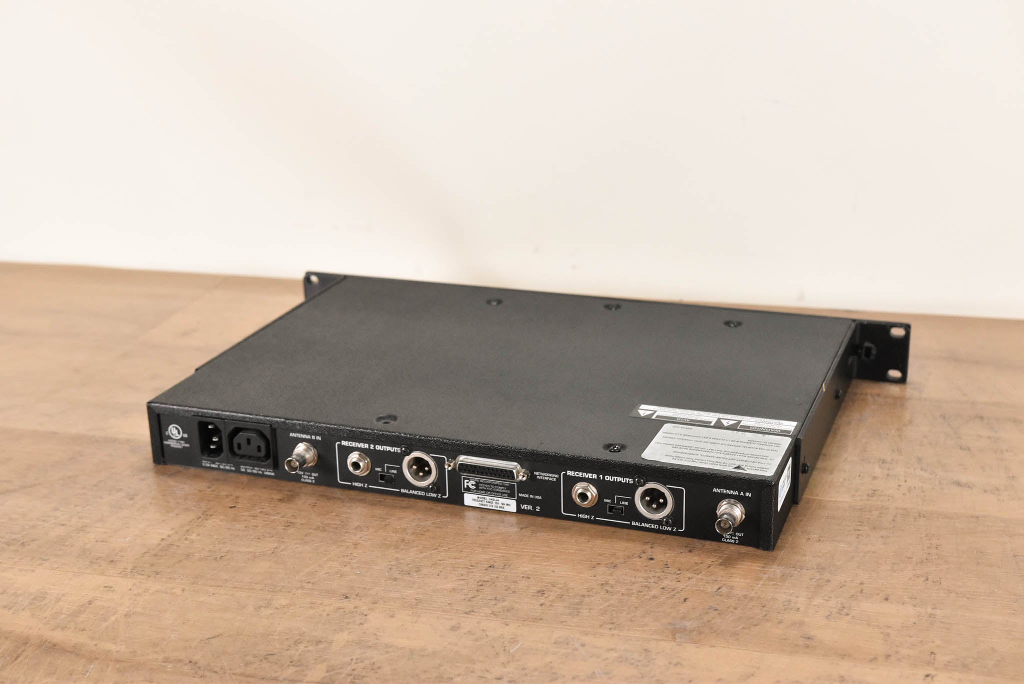 Shure U4D-J4 Dual Wireless Receiver 554-584 MHz CG00WX6