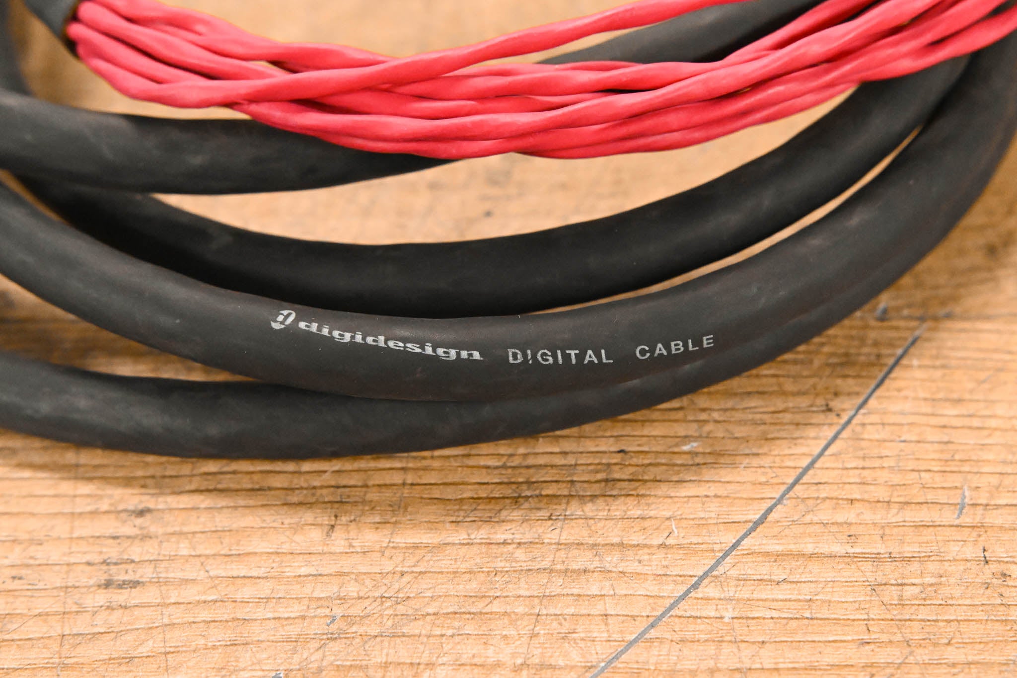 AVID DB25 to (6x)XLRM and (2x)XLRF DigiSnake - 10ft